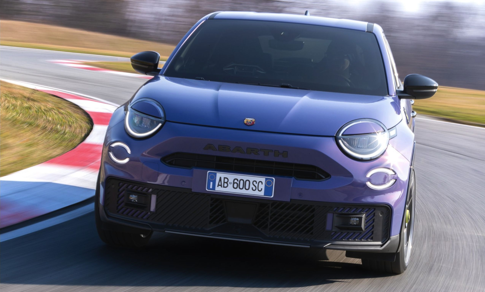 Este es el Abarth más potente, el 600e, un SUV B eléctrico de 280 CV Este es el Abarth más potente, el 600e, un SUV B eléctrico de 280 CV