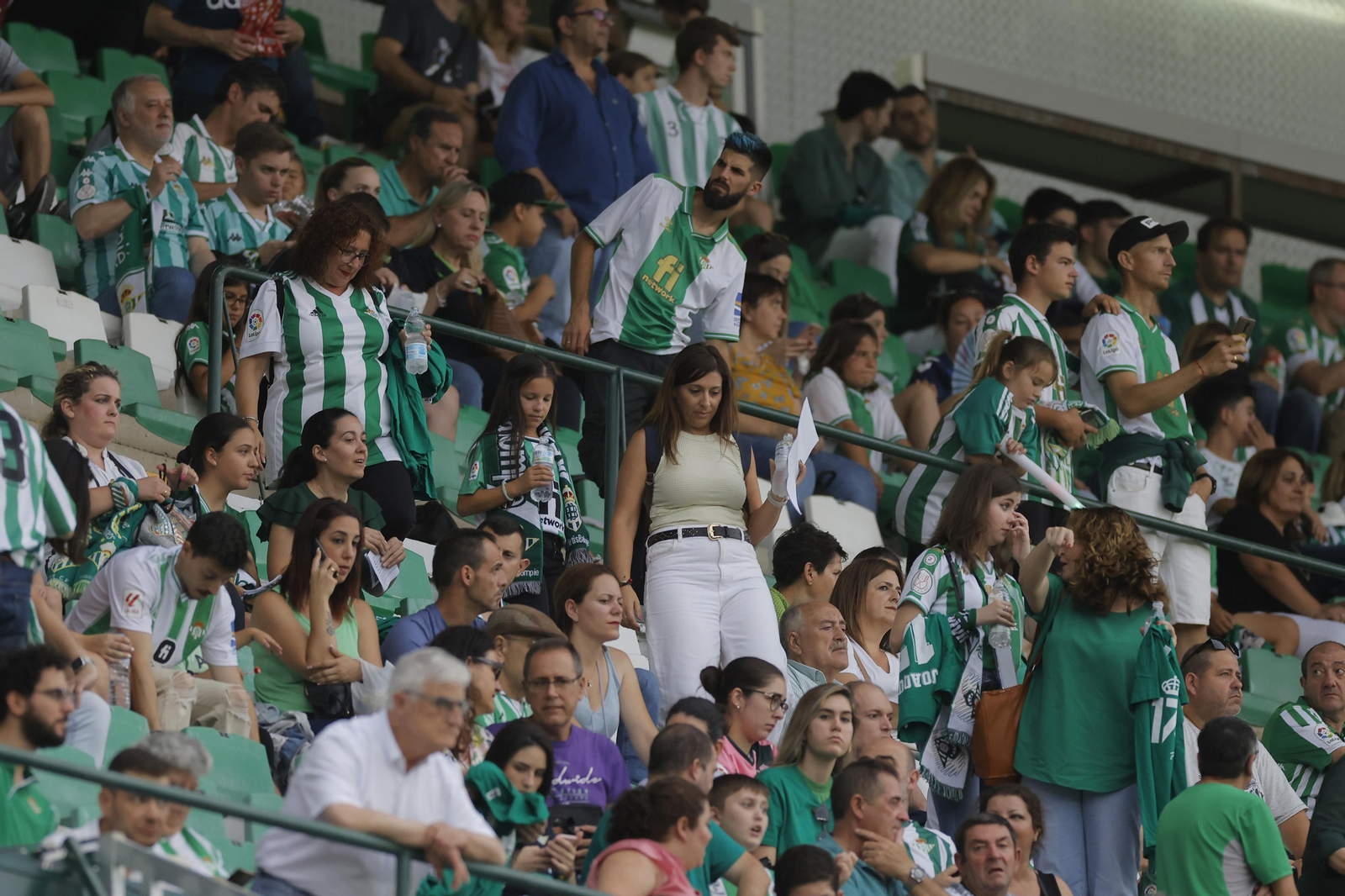 Búscate en las fotos de la despedida de Joaquín