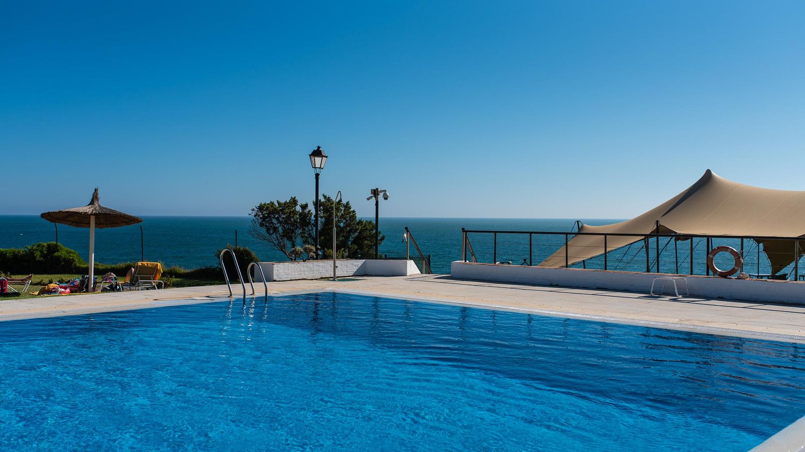 Piscina del Parador de Mazagón