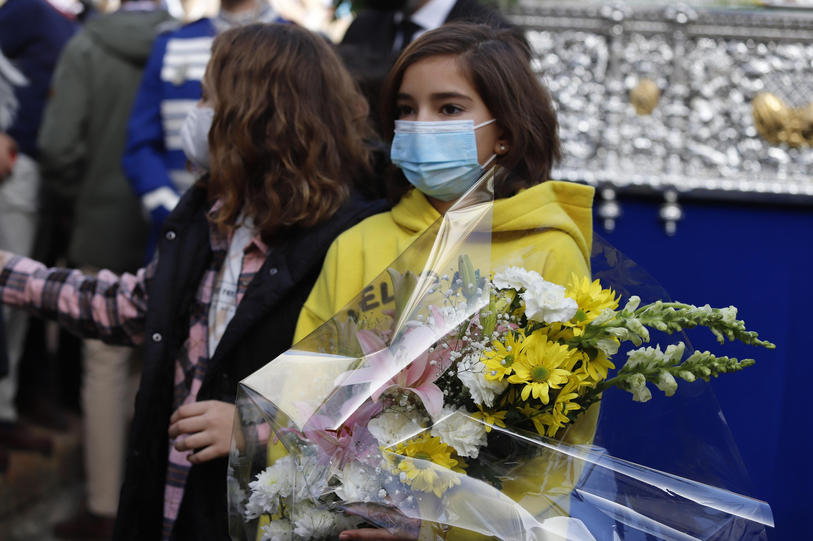 Imágenes del ambiente en la procesión de San Sebastián en Huelva