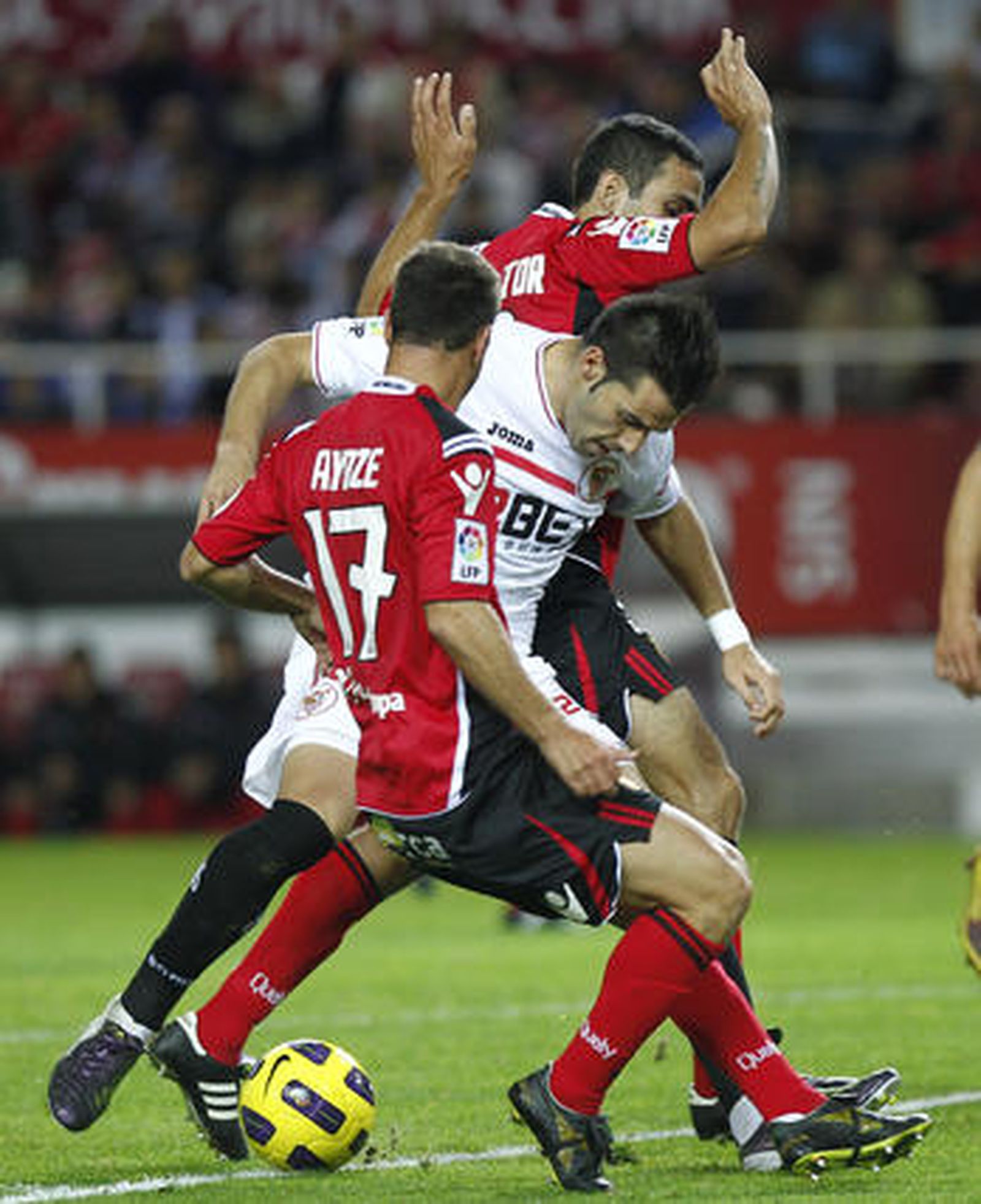 Los de Manzano caen en casa tras un gol del Webo en el minuto 90.

Foto: Antonio Pizarro