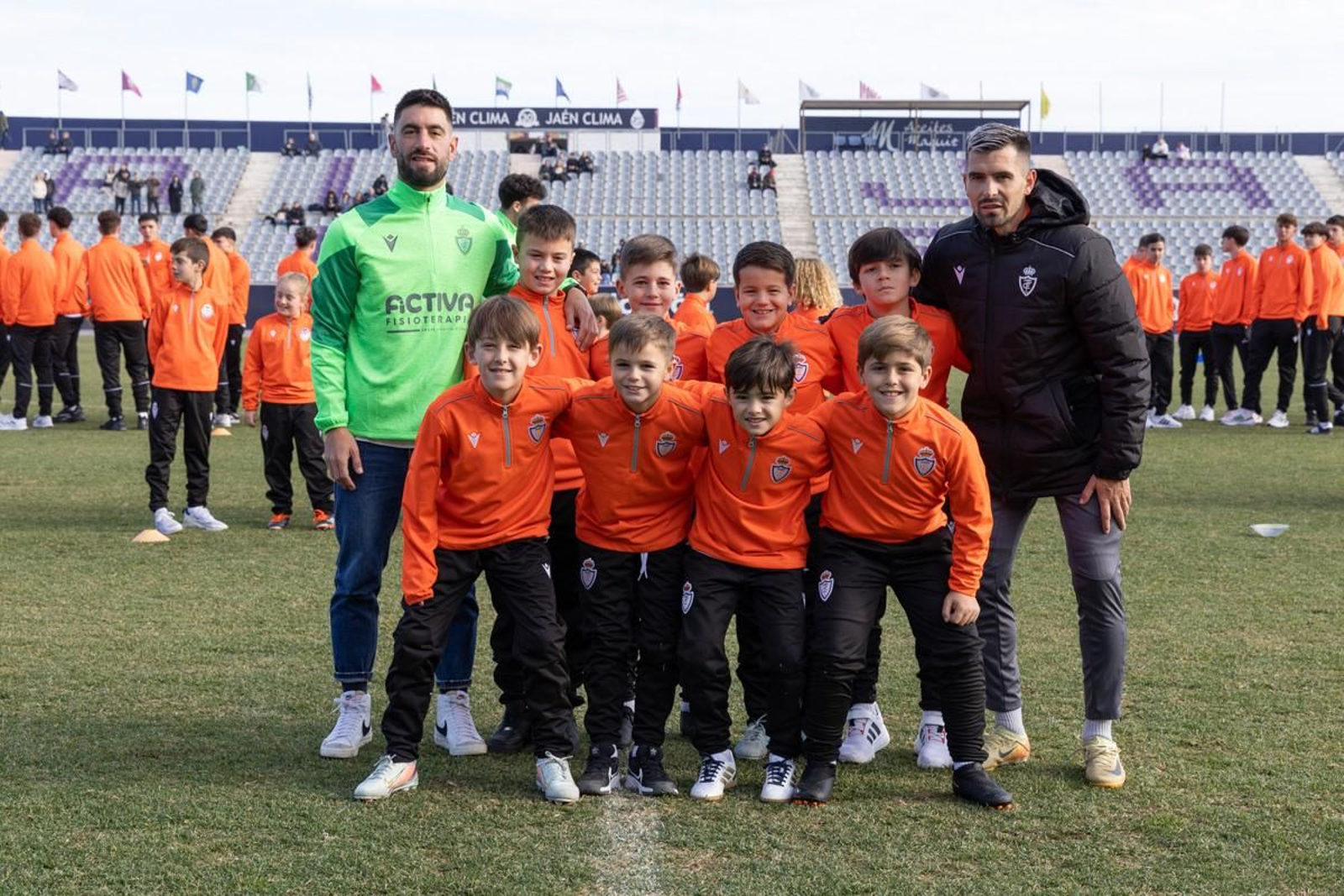 Las categorías inferiores del conjunto lagarto brillaron con luz propia en el Trofeo del Olivo.