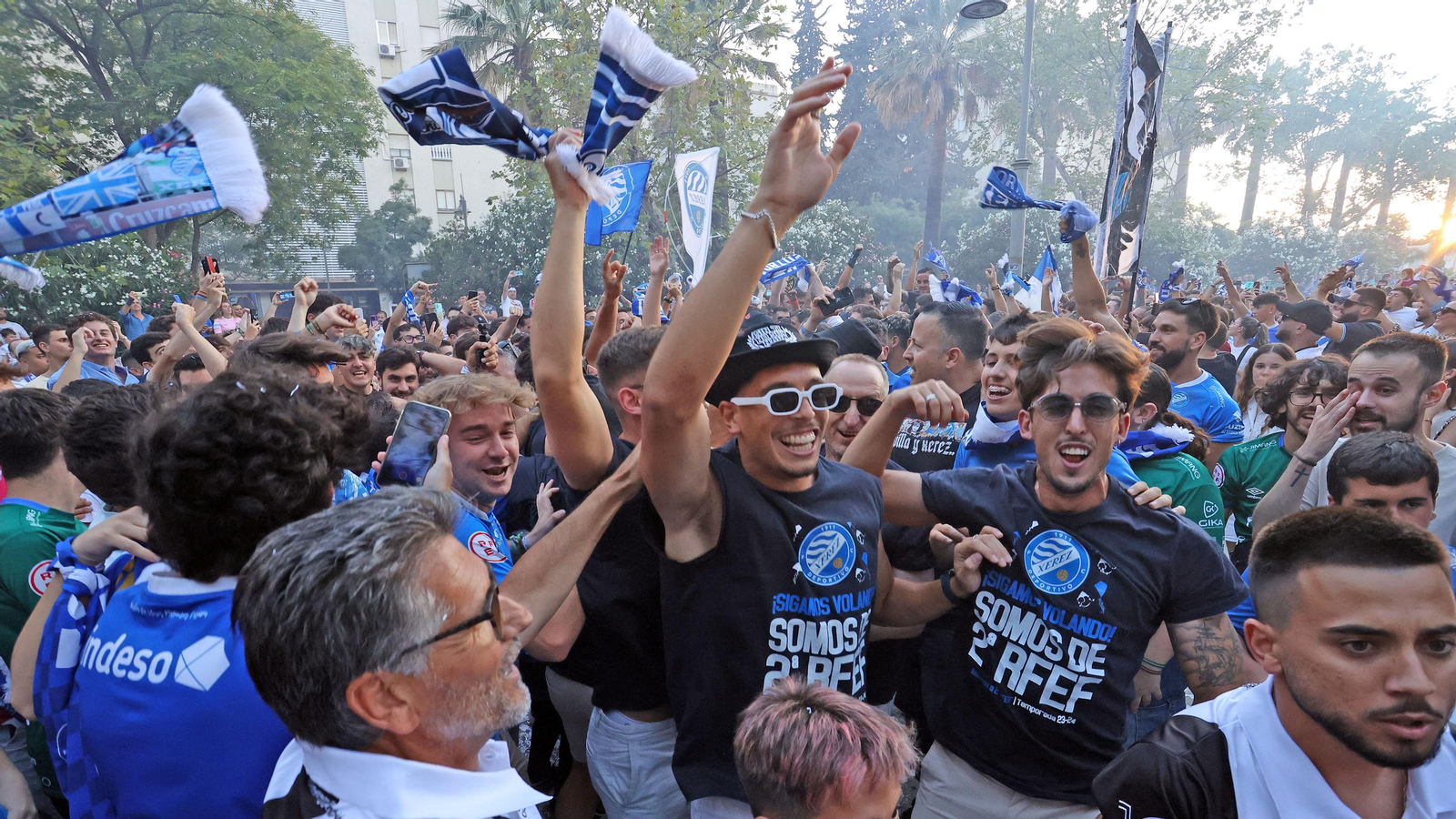 Marcelo Villaça, en la celebración del ascenso a Segunda RFEF en la Plaza del Caballo.