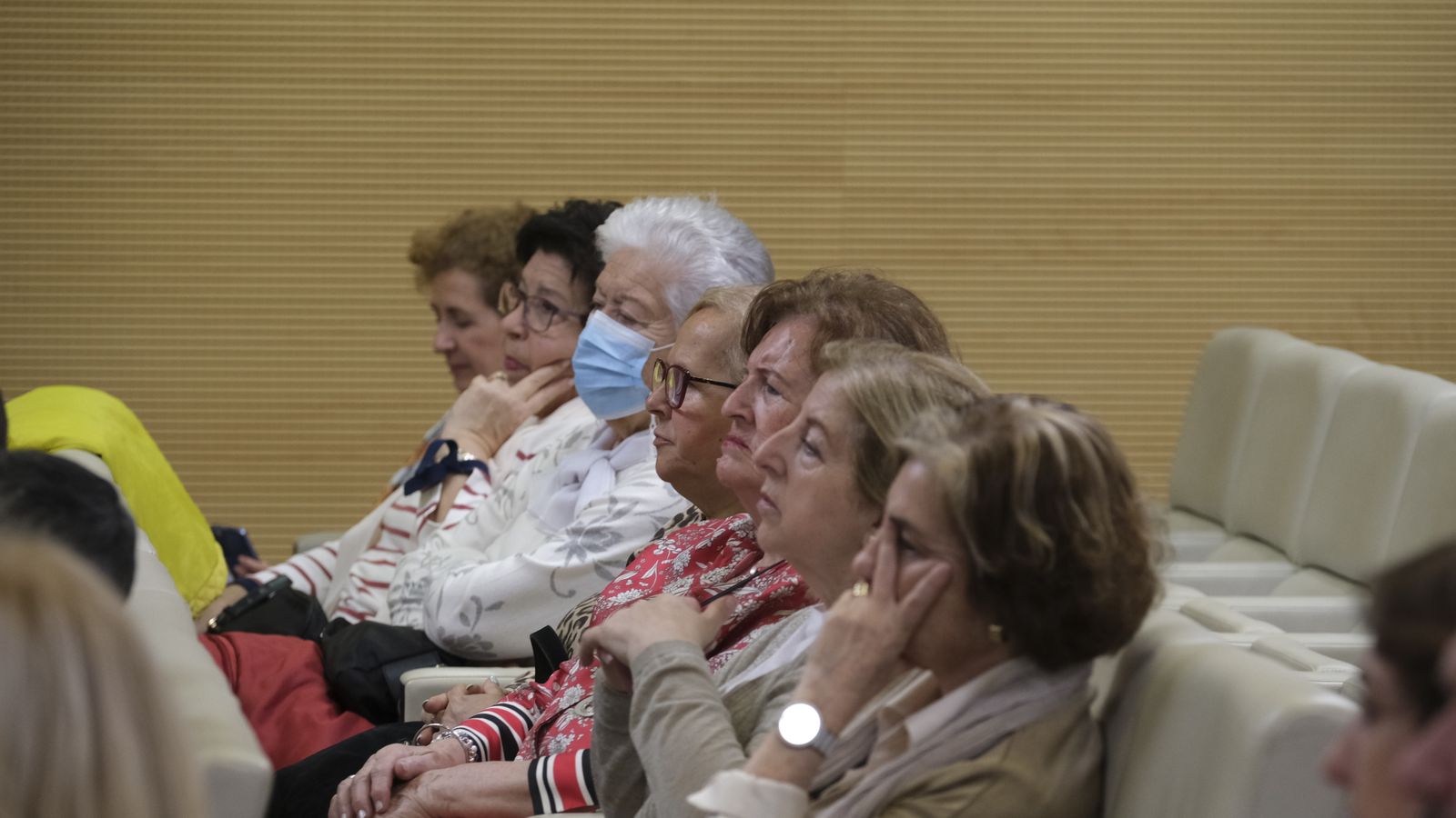 Fotogalería de Diario de los Libros, con el escritor Jorge Molist