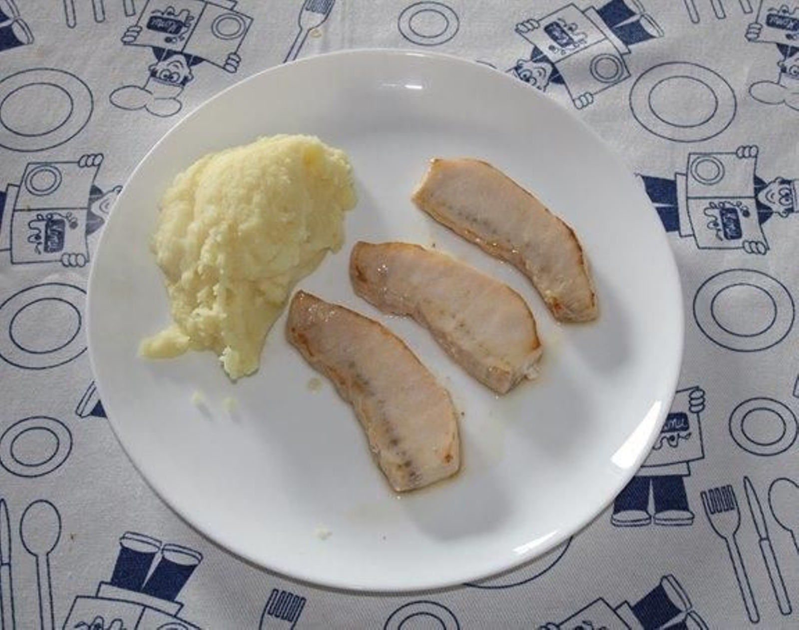 Musola con puré de patatas