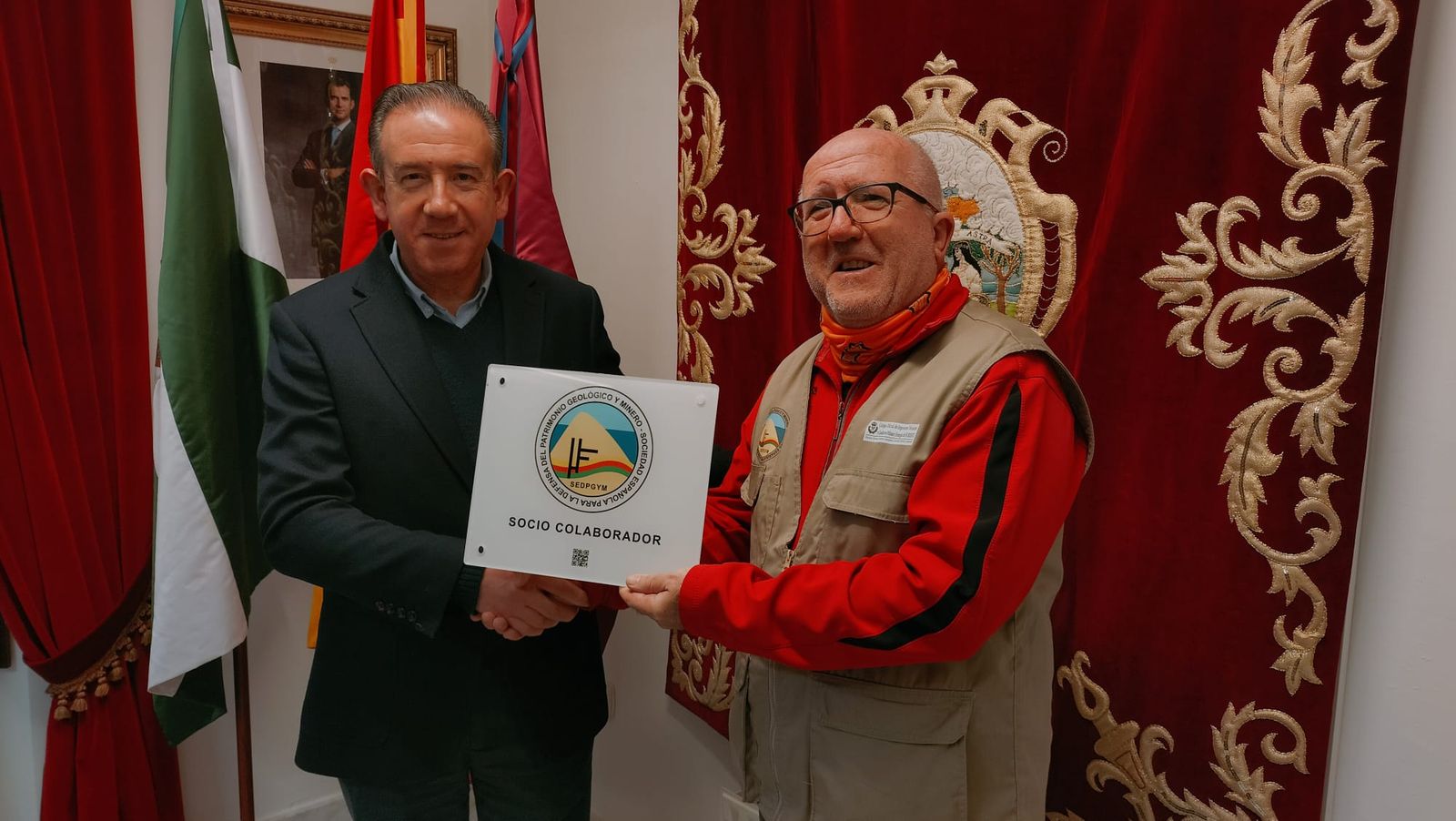 Reconocimiento sociedad española patrimonio geológico minero.