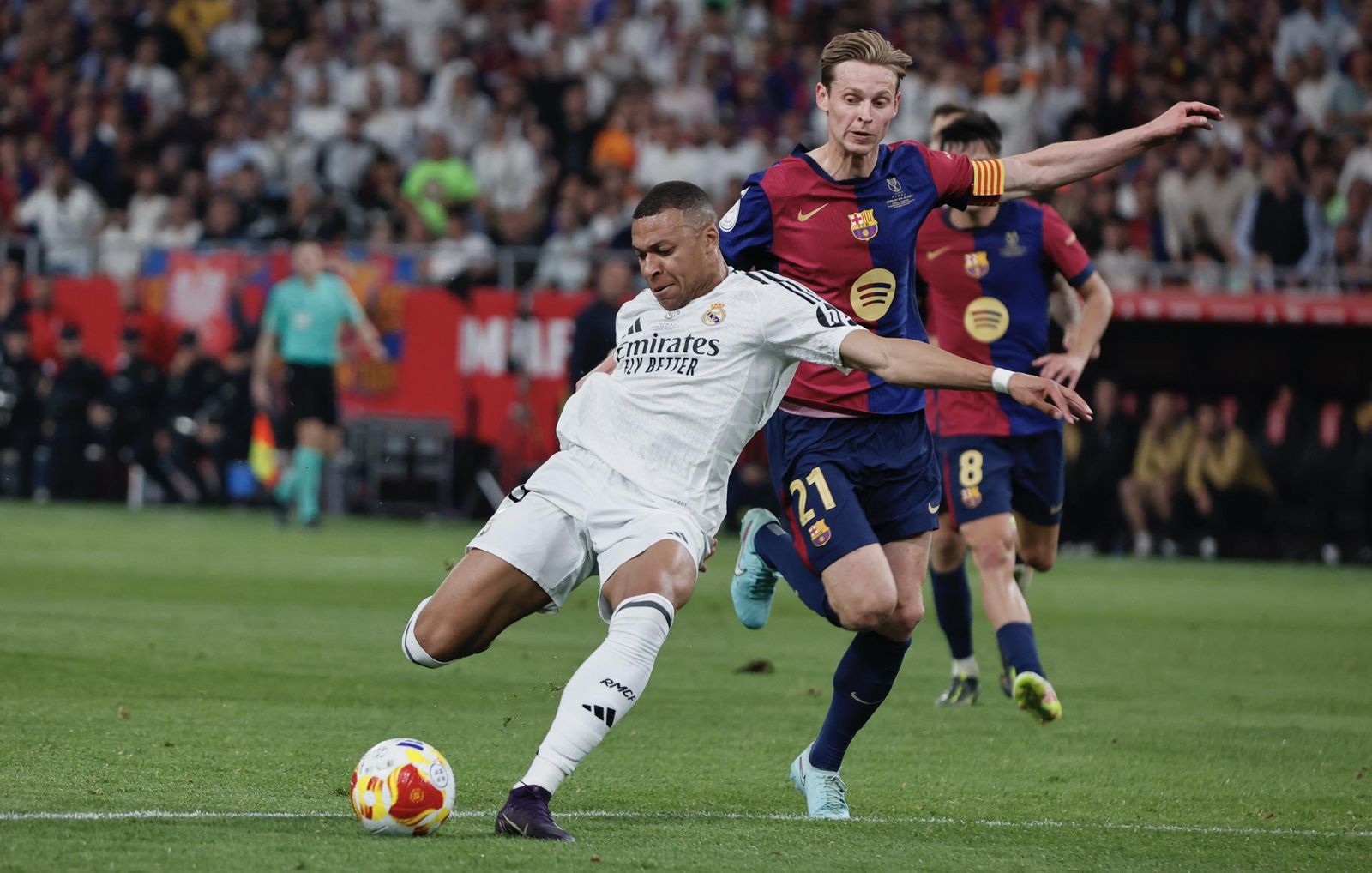 Las imágenes del FC Barcelona - Real Madrid de la Copa del Rey 2025