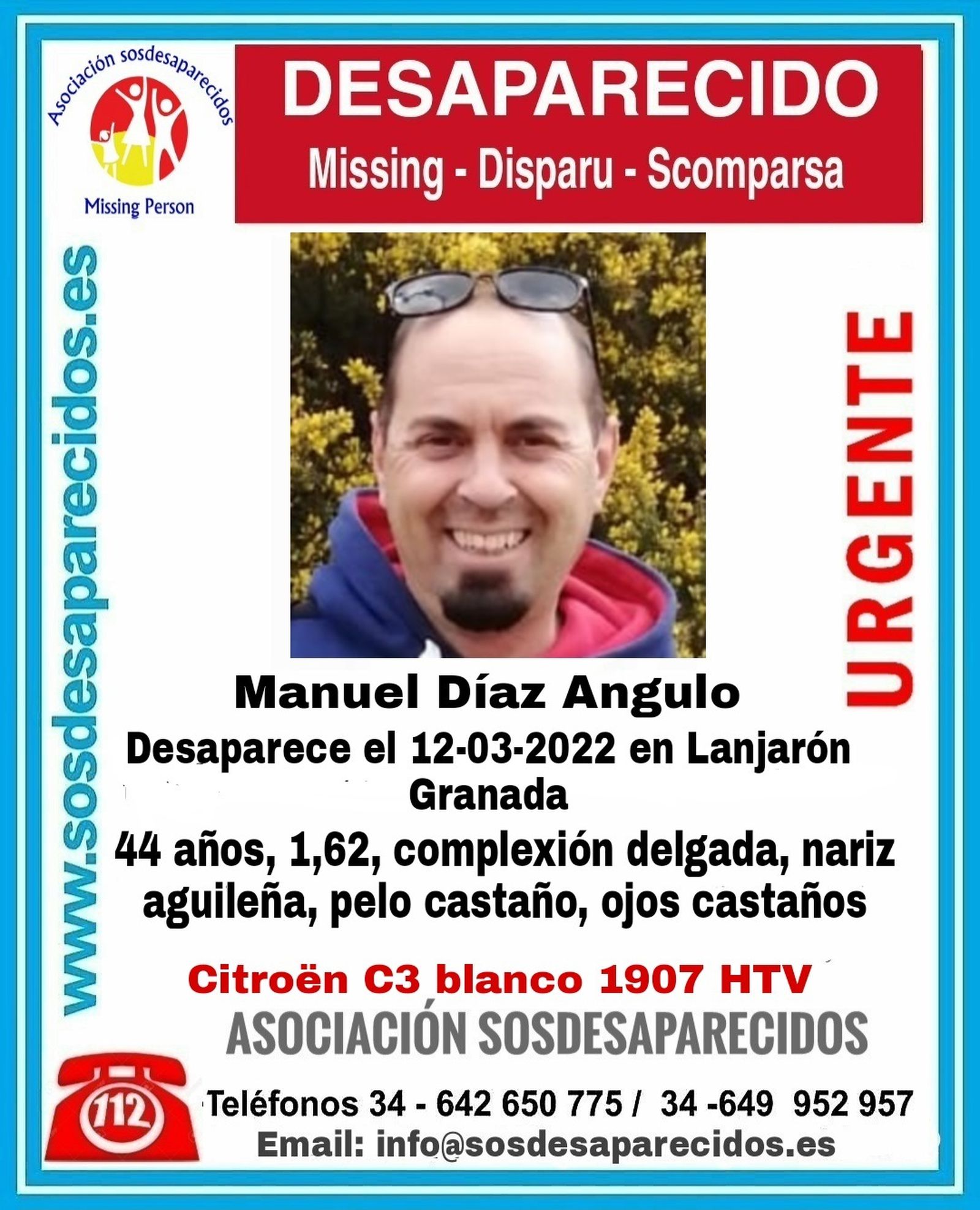 Cartel del hombre desaparecido con información relevante.