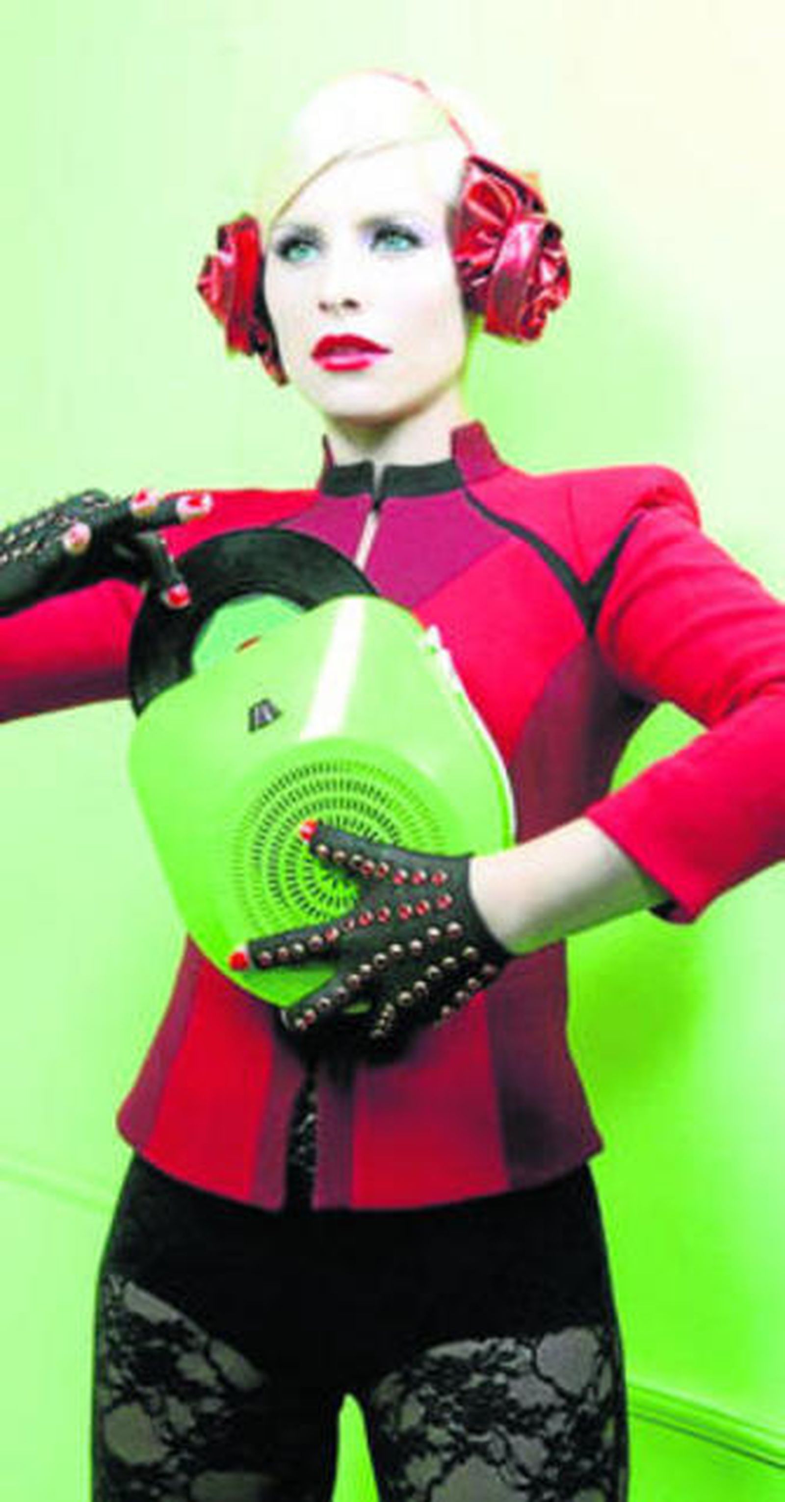 Fotografía promocional de la cantante Soraya Arnelas, con un 'look' muy actual.