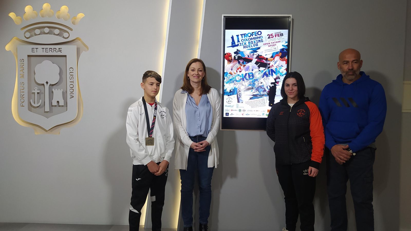 Presentación del trofeo Colombino de Kick Boxing.