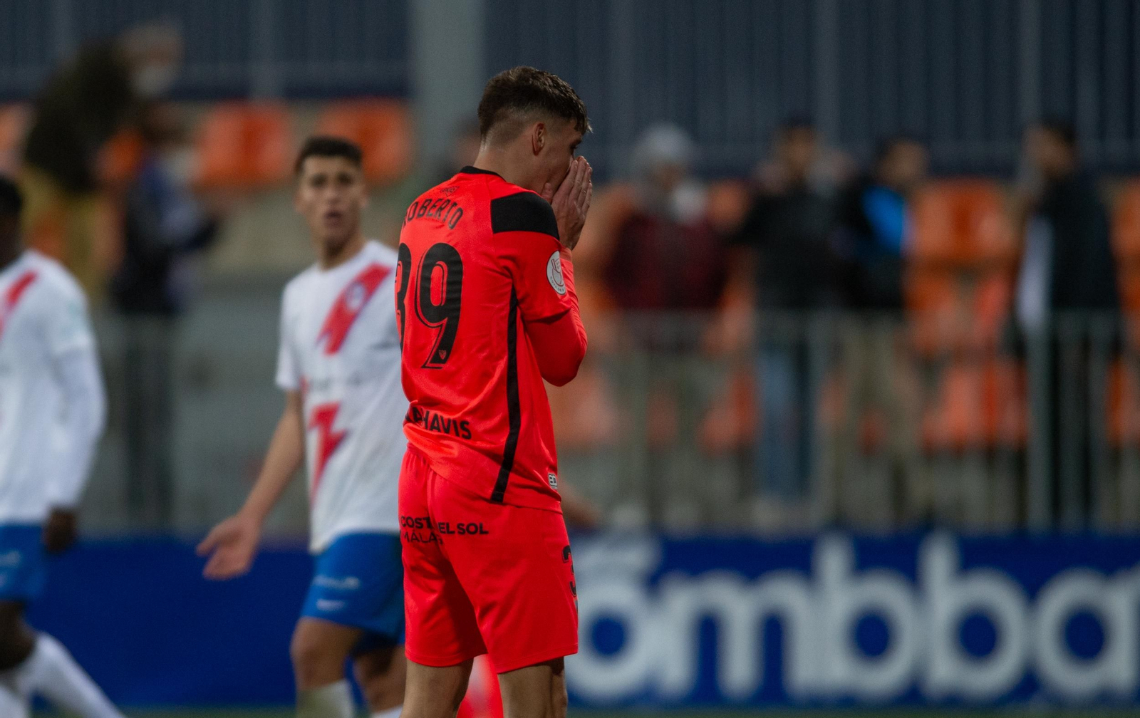 Las fotos del Rayo Majadahonda - Málaga CF
