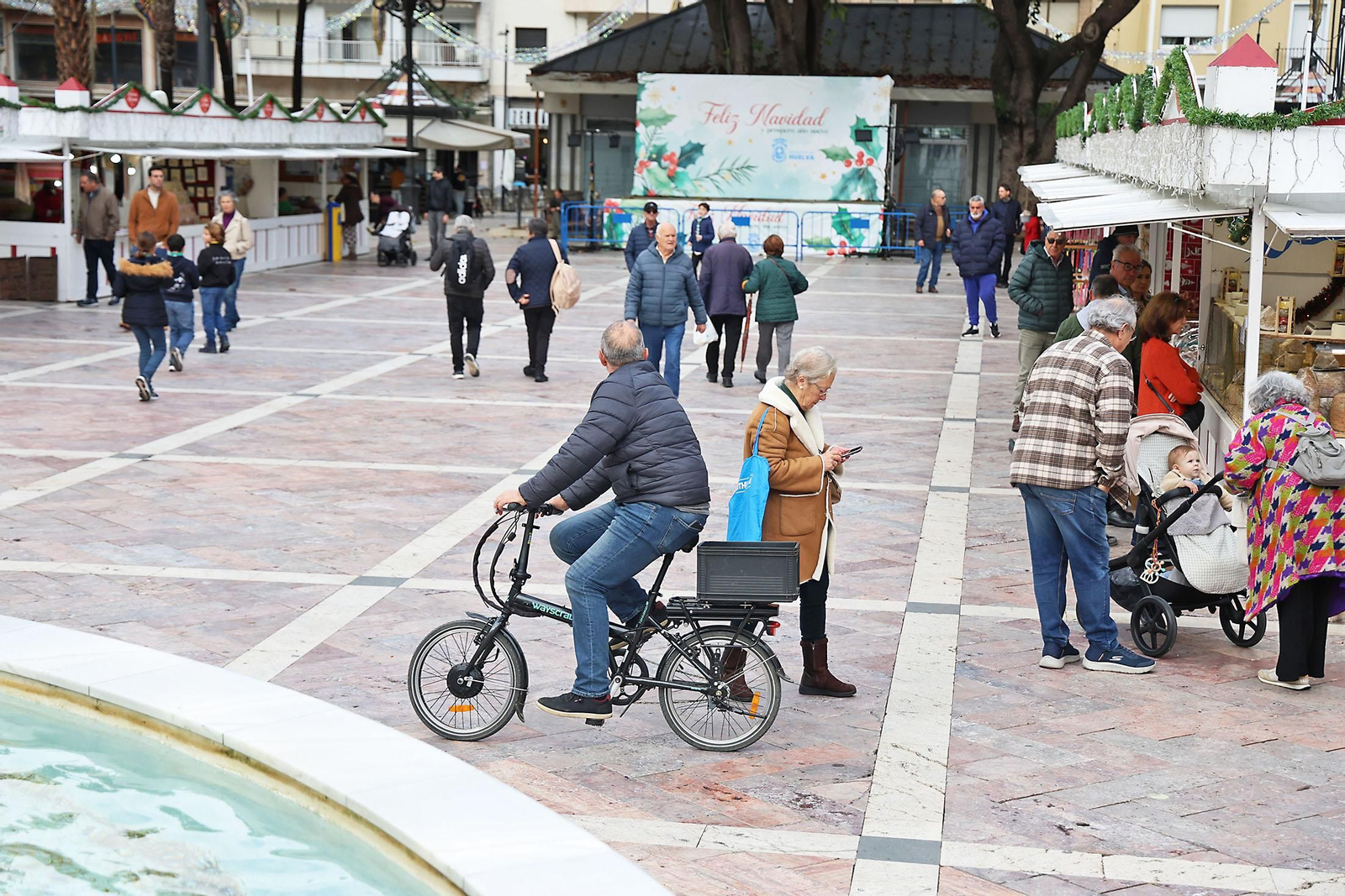Imágenes de la jornada de vacunación sin cita frente a la gripe y el Covid-19