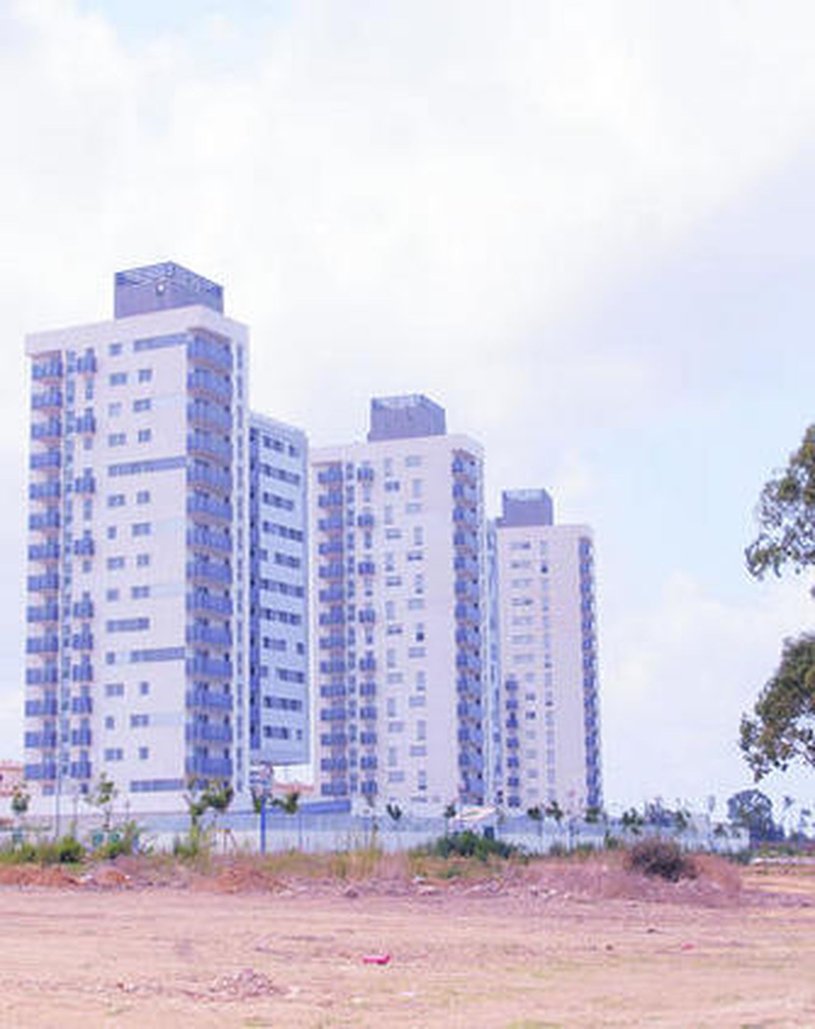 Perspectiva de las tres torres de La Casería ya construidas.