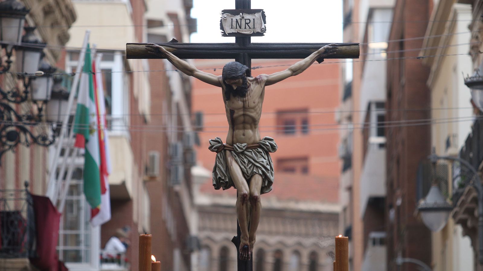 La procesión de las Angustias de Almería, en imágenes