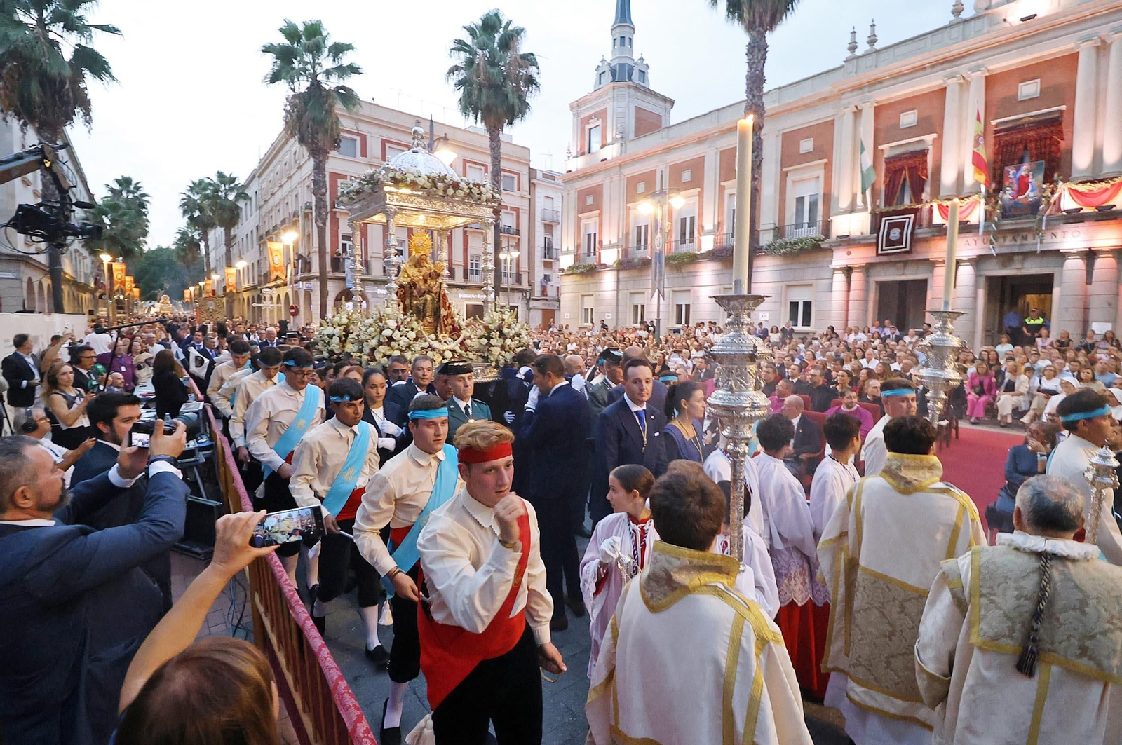 Las mejores imágenes de la Procesión Magna Mariana