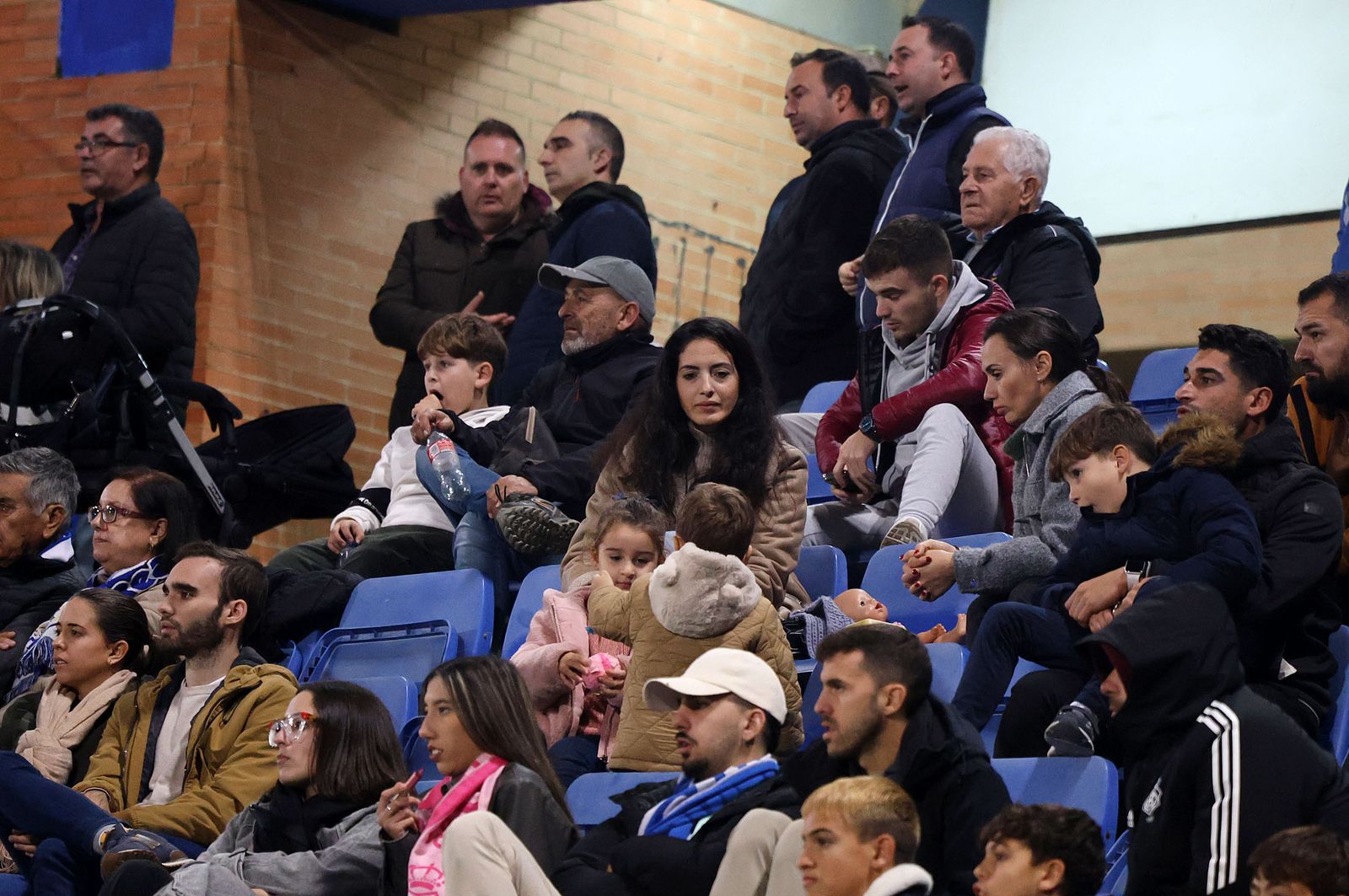 Búscate en las gradas del Nuevo Colombino en el Recre-Intercity
