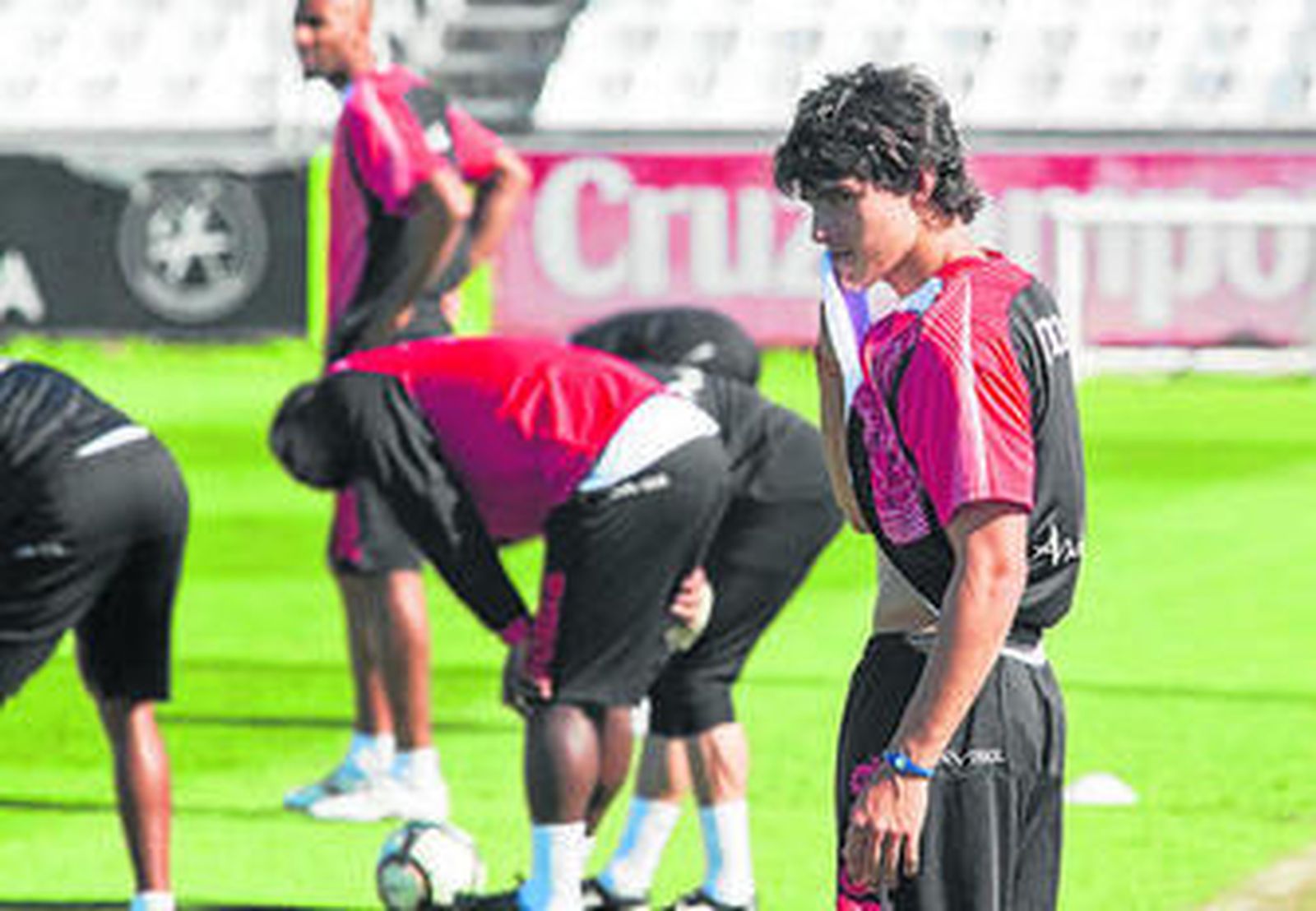 El argentino Perotti, ya integrado en el trabajo con el grupo.