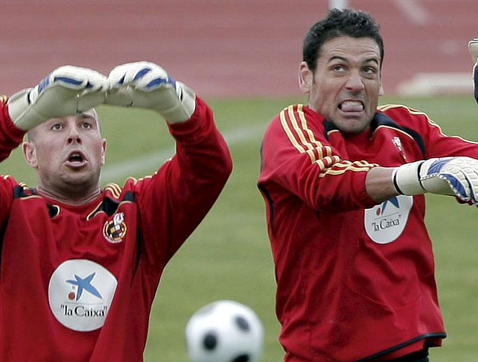 Palop avisa de lo "muchísimo" que se juegan los 23 convocados