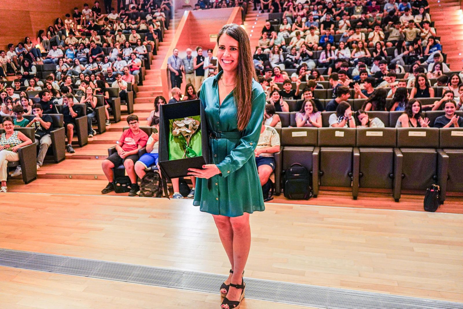 Mar Gómez recibe el I Premio Festival Biotopias.