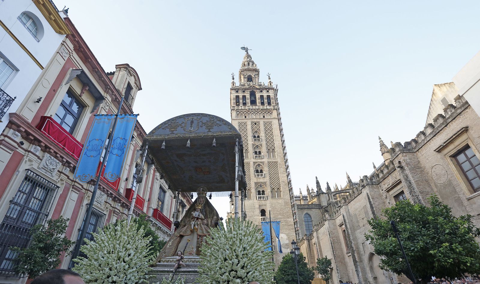 Las procesión de la Virgen de los Reyes