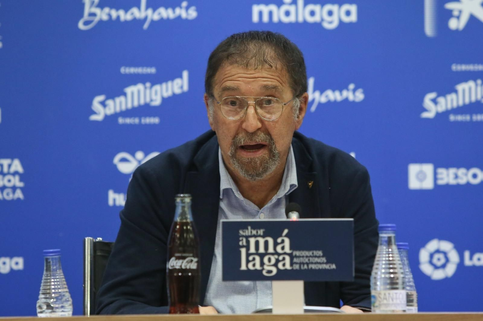 La presentación de "El niño que soñó con pisar La Rosaleda"