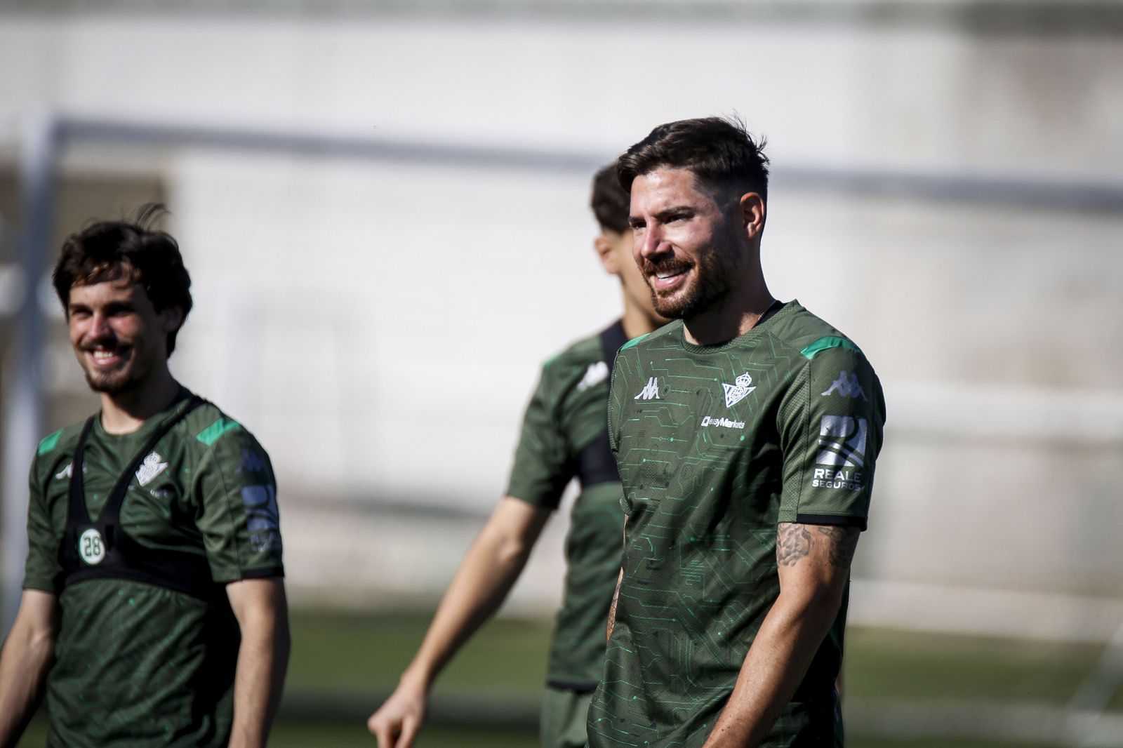 Javi García, en un entrenamiento con el Betis.