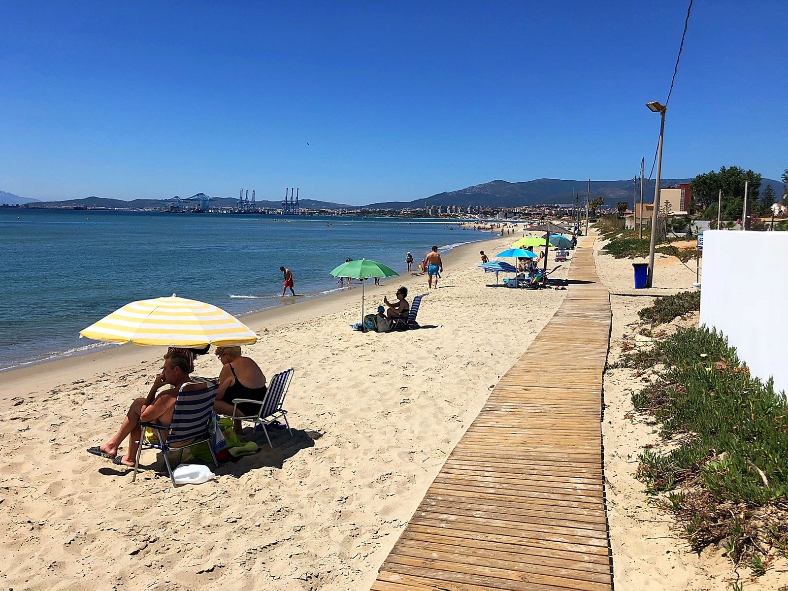 La playa de Palmones.