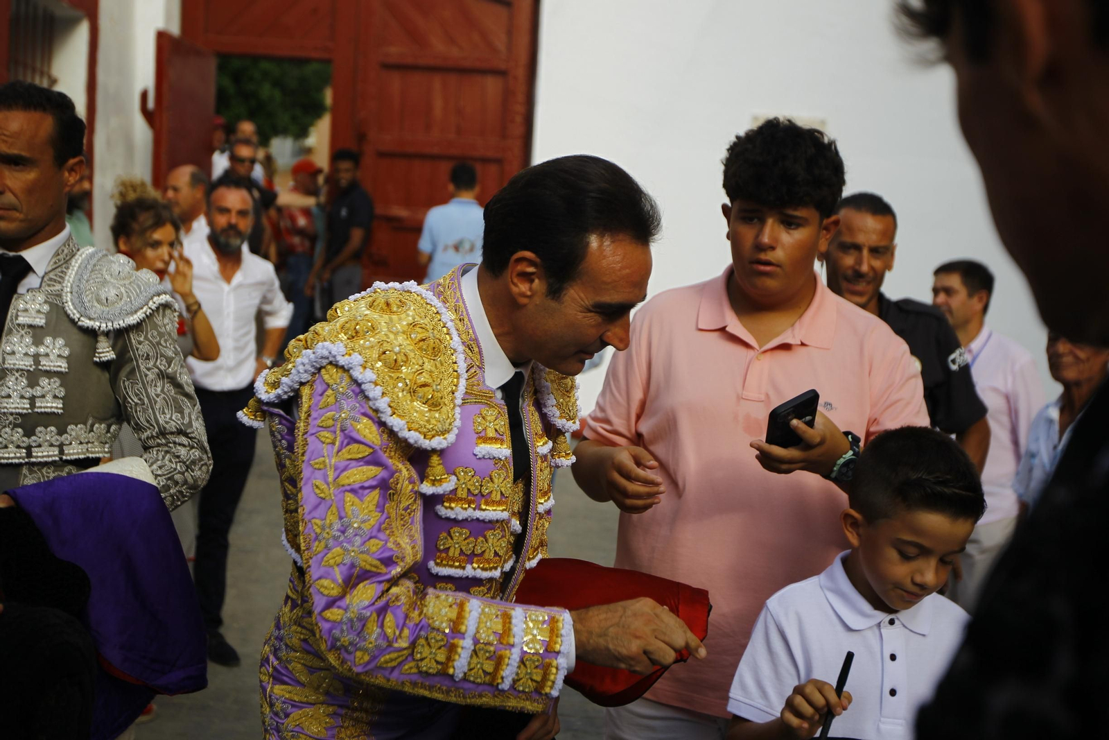 La despedida del torero Enrique Ponce de la Feria de Almería 2024, en imágenes
