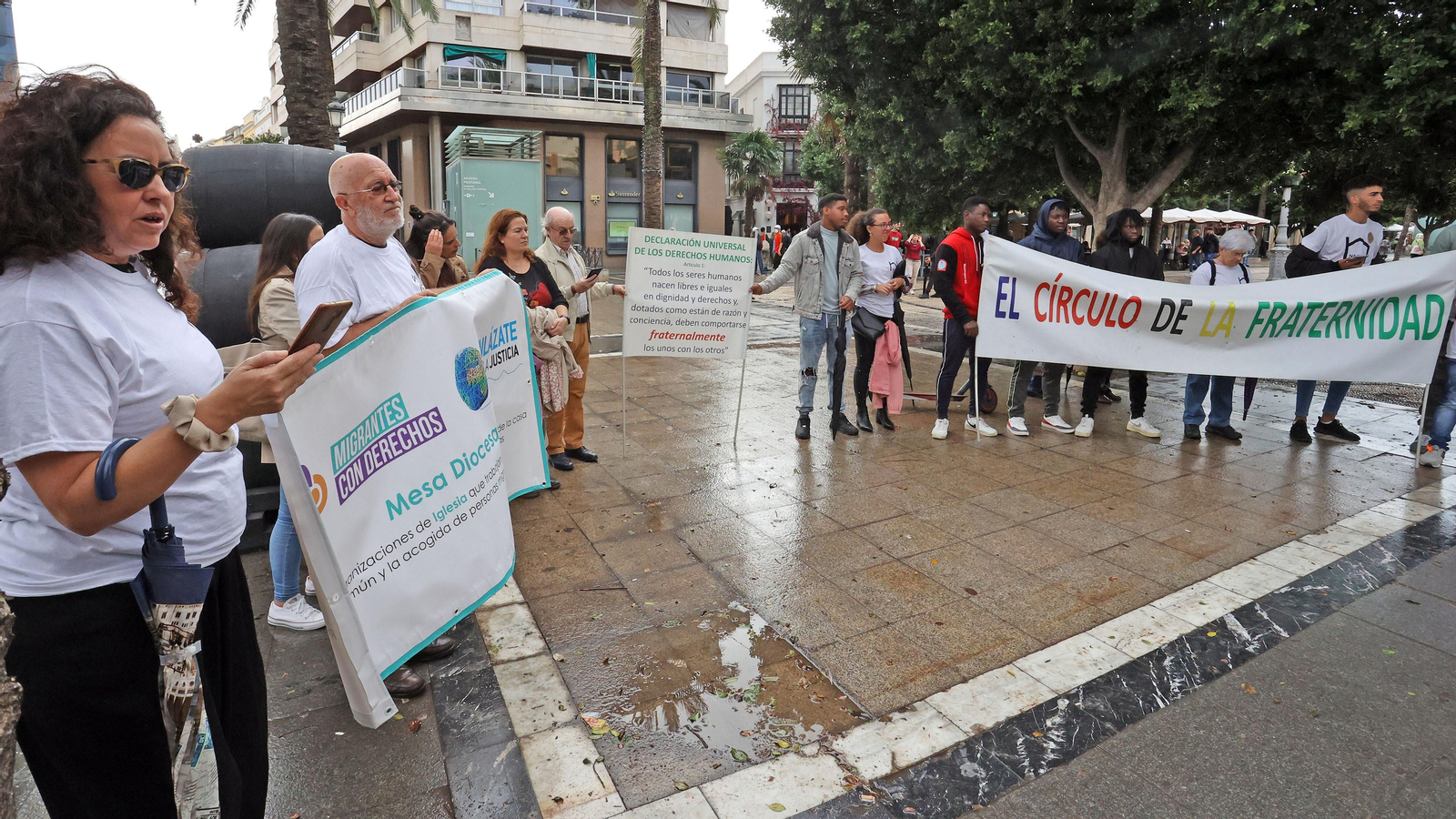 Lectura manifiesto en Jerez por parte de Cáritas por la campaña de personas sin hogar