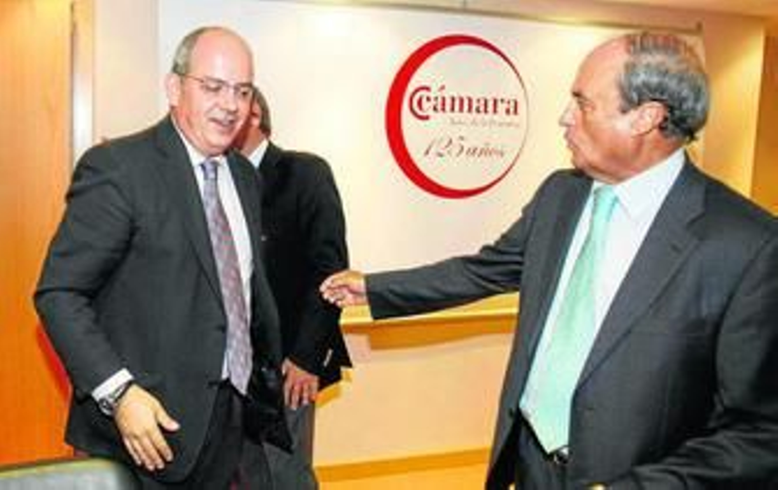 El nuevo presidente de la Cámara de Jerez junto al presidente del Consejo Andaluz de Cámaras, Antonio Ponce.