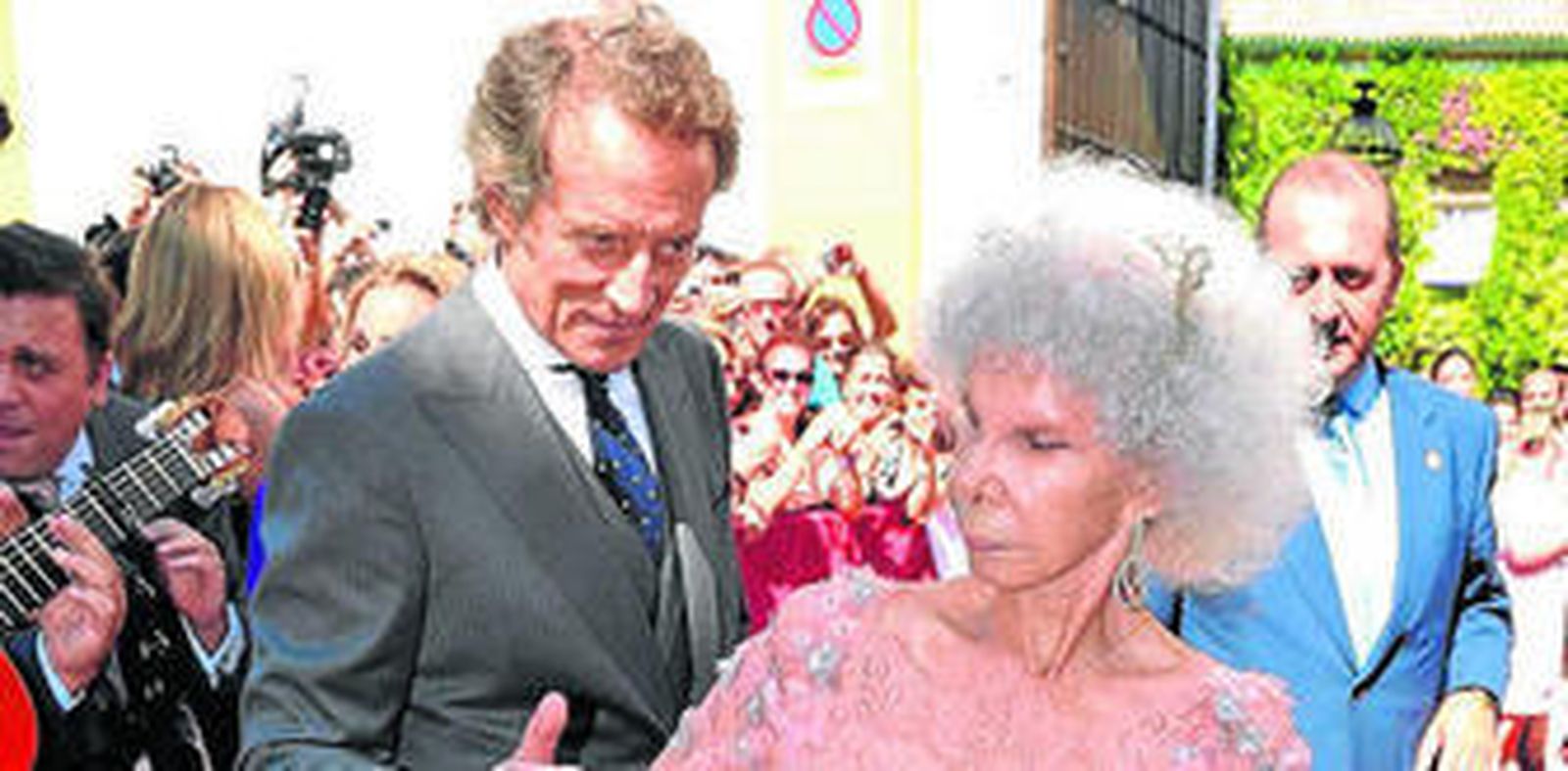 Doña Cayetana recupera su agenda