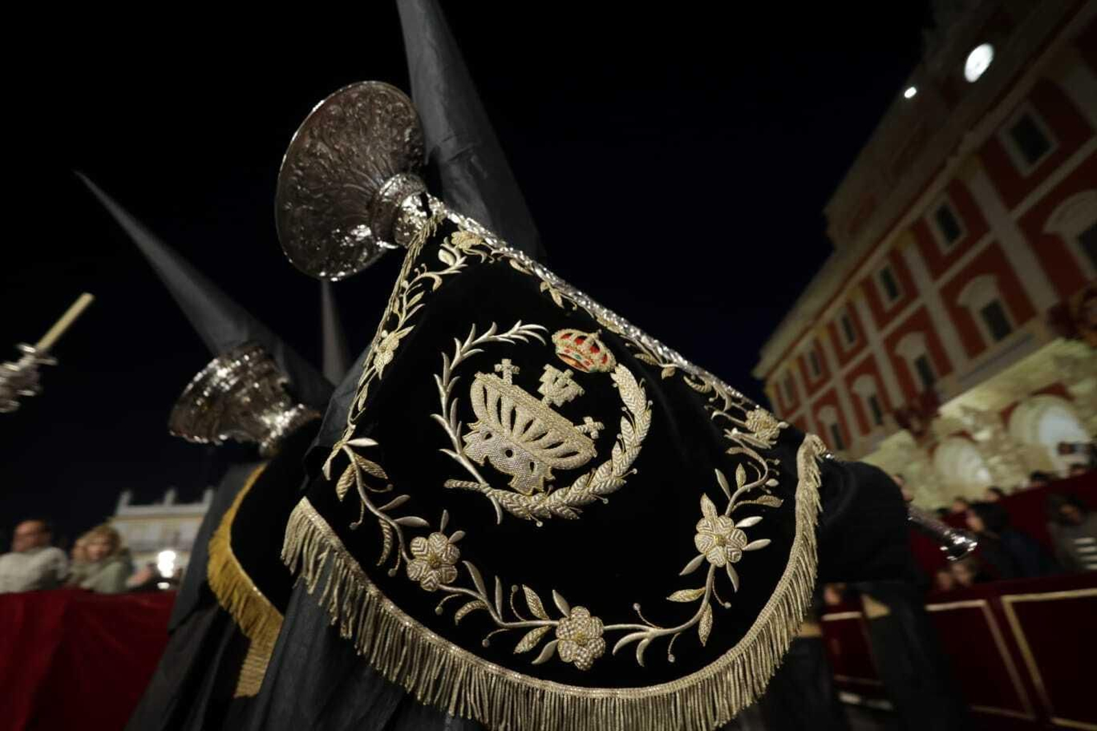 Las imágenes de la procesión del Santo Entierro de la Semana Santa de San Fernando 2023