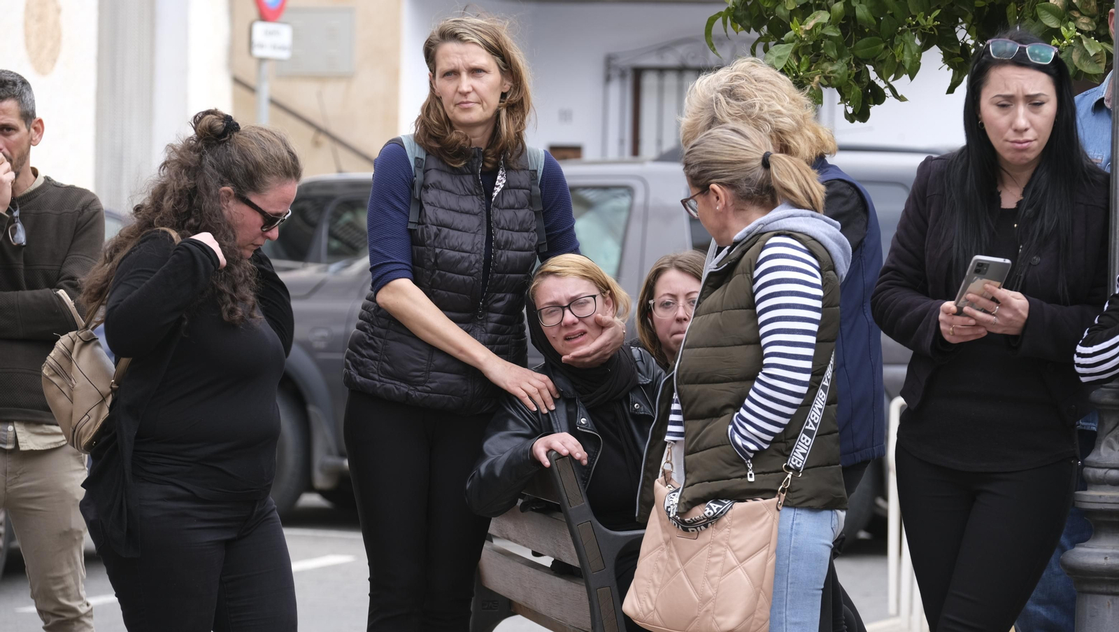 Funeral del crimen vicario de las dos niñas, en Abla