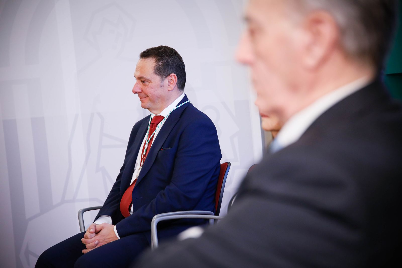 Juan Manuel Martín Robles ingresa como académico de Historia de Andalucía y te lo contamos en imágenes