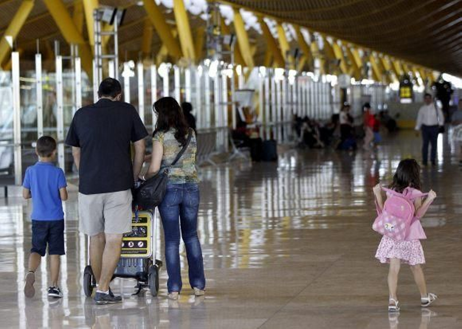 Retrasos y cancelaciones en Barajas por una avería