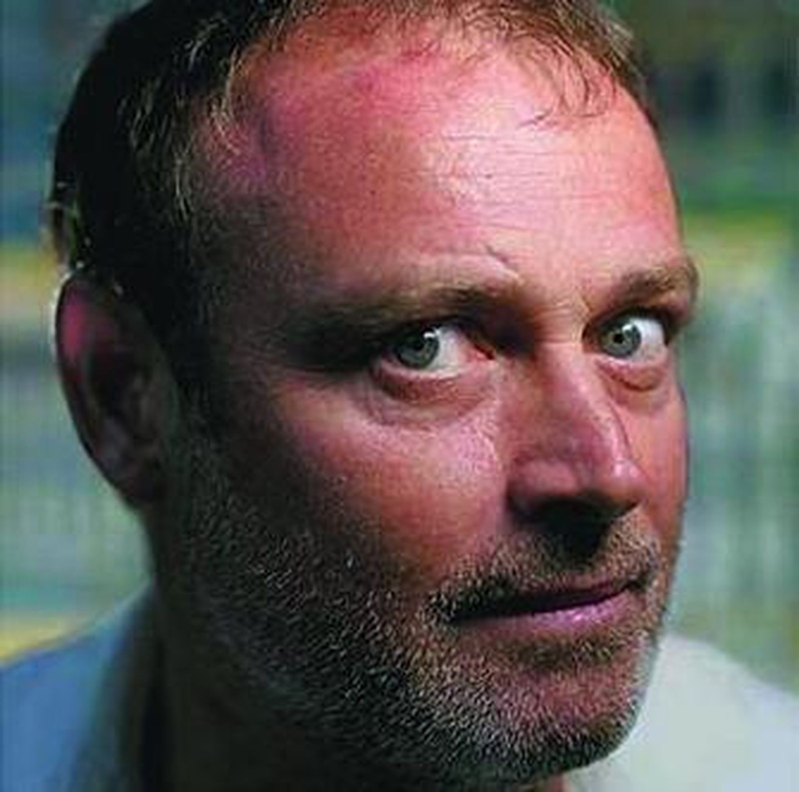 'Canciones de Cerca' en UtopíaSe cierran los Martes de carnavalSabina 'A vuelta de correo'