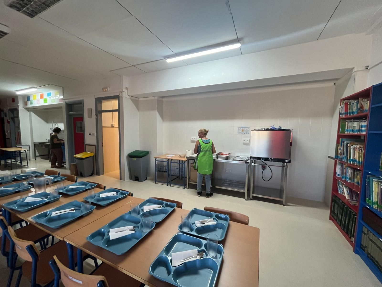 Ya está operativo el comedor escolar del colegio de Palomares.