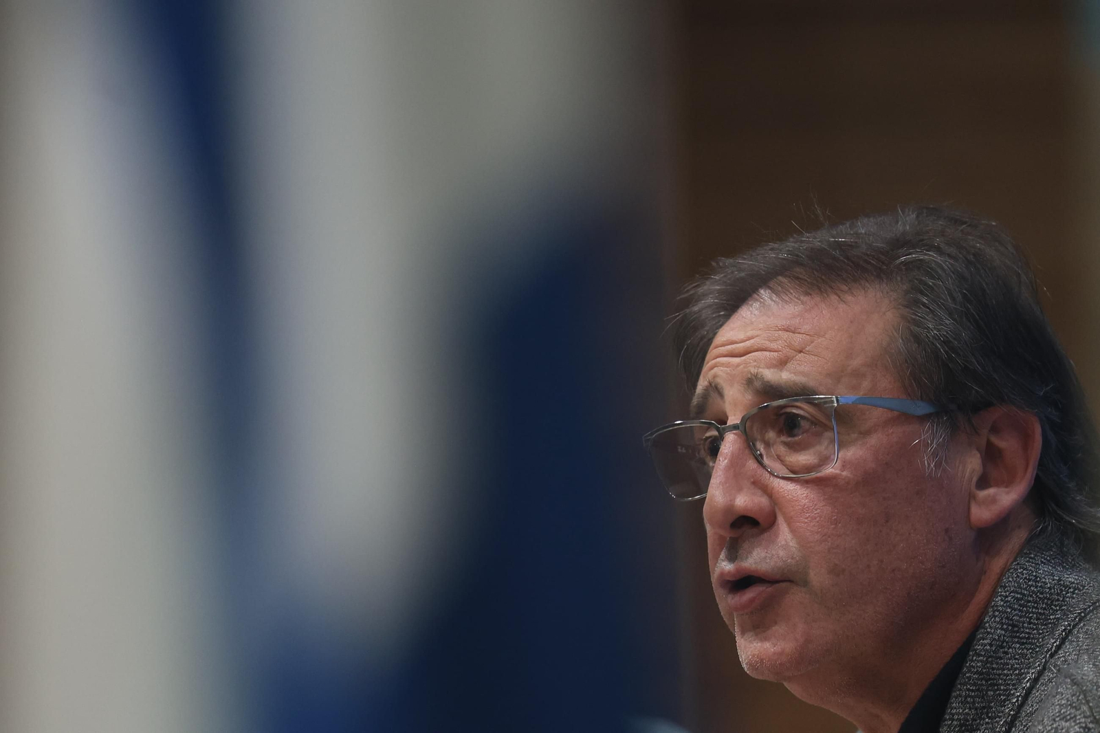 Las imágenes de Loren Juarros haciendo balance del mercado del Málaga