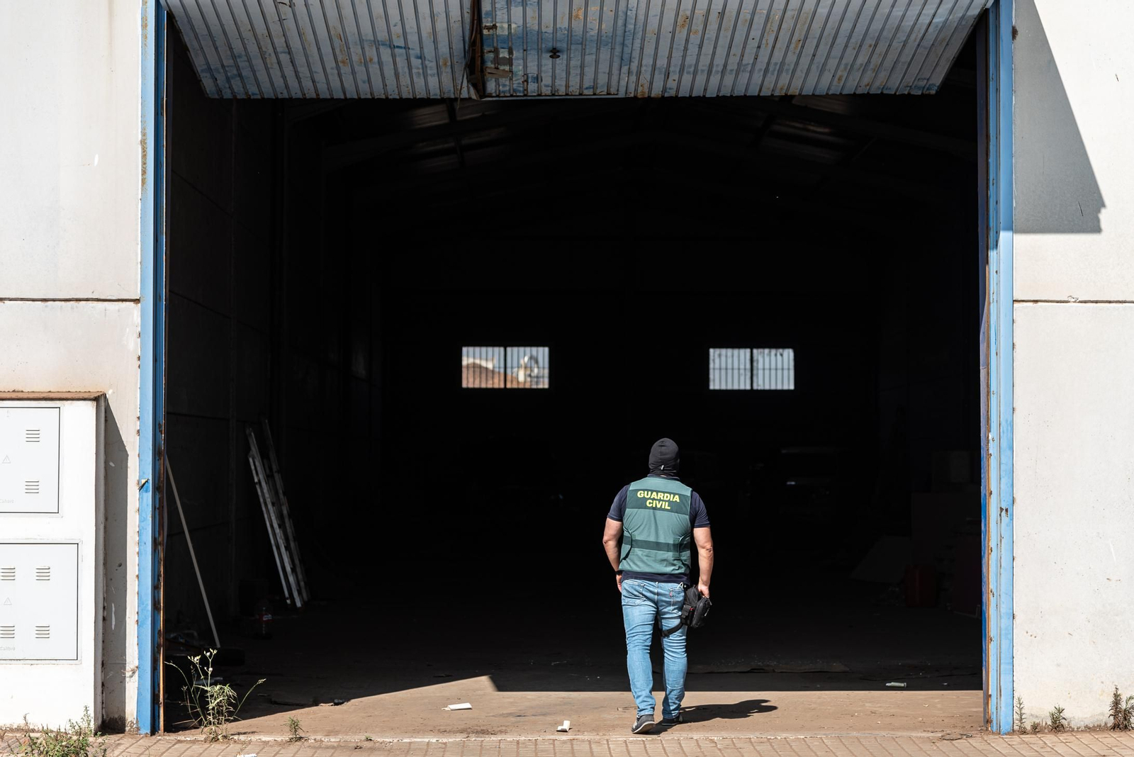 Intervención de la Guardia Civil en una nave de San Juan en la operación Barros