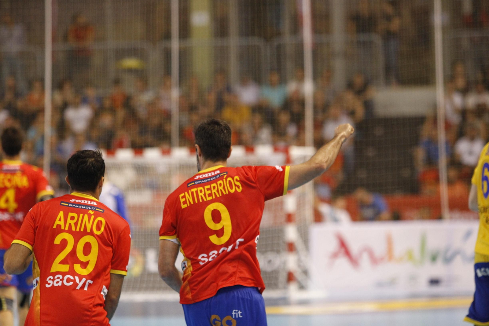 Fotogalería España-Suecia. Balonmano. Palacio Juegos Mediterráneos. Almería