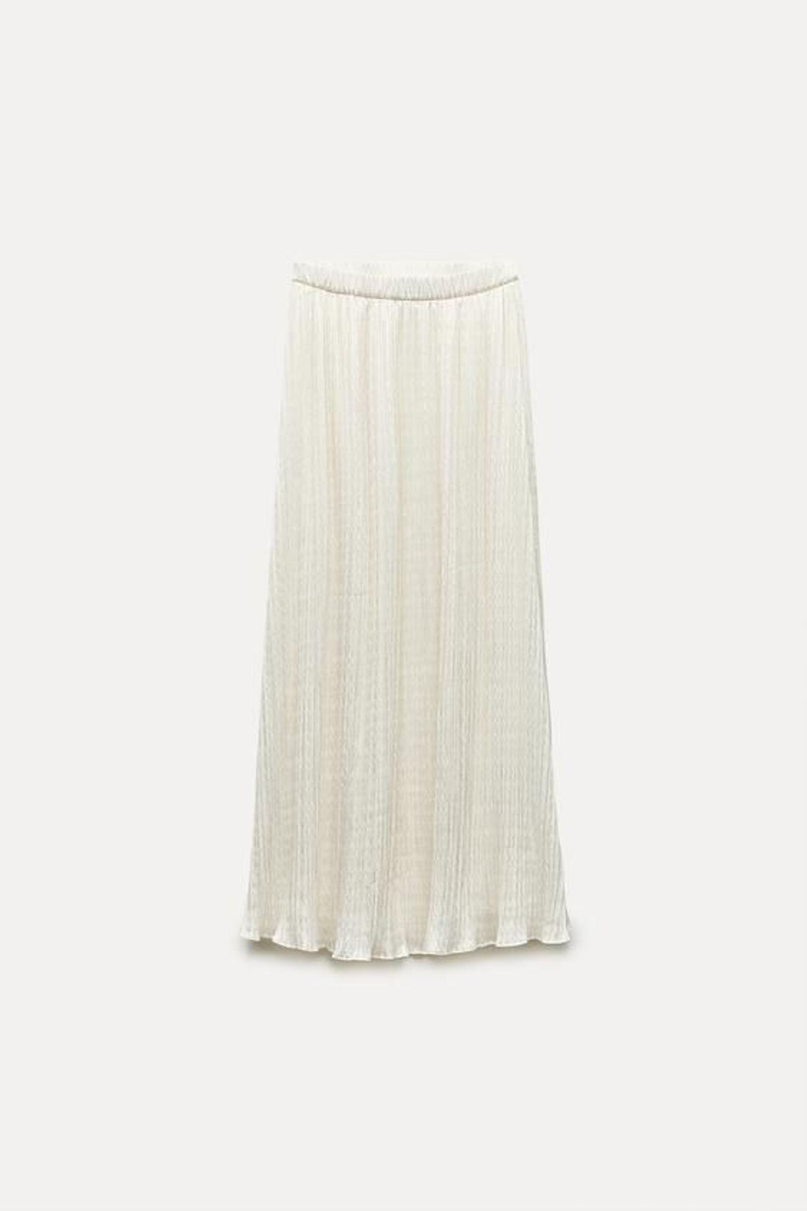 Falda blanca de Zara. Falda blanca de Zara.