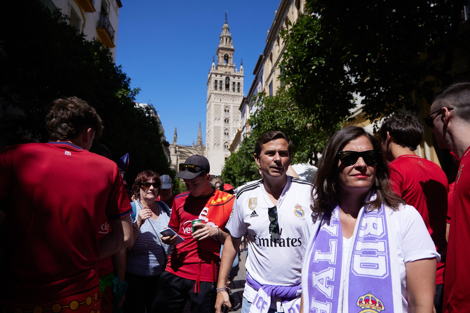 Las fotos de aficionados de Real Madrid y Osasuna el día de la final de Copa en Sevilla