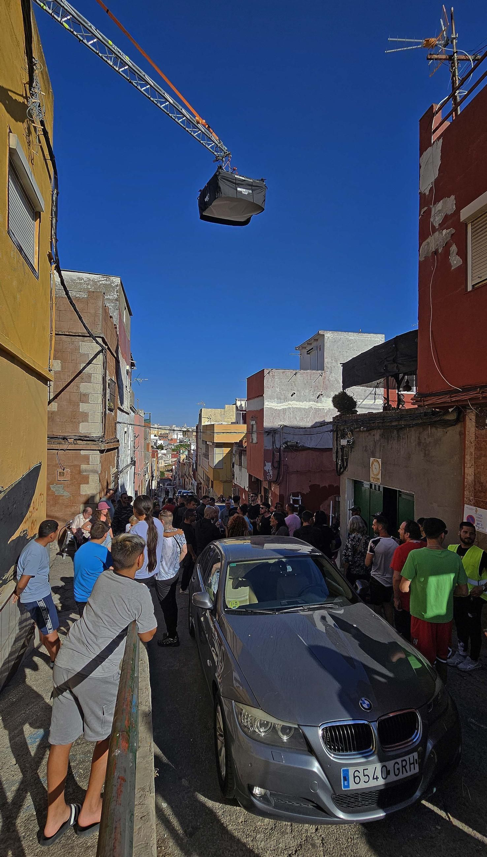 Fotos del rodaje de la serie 'Marbella' en la barriada de La Bajadilla de Algeciras