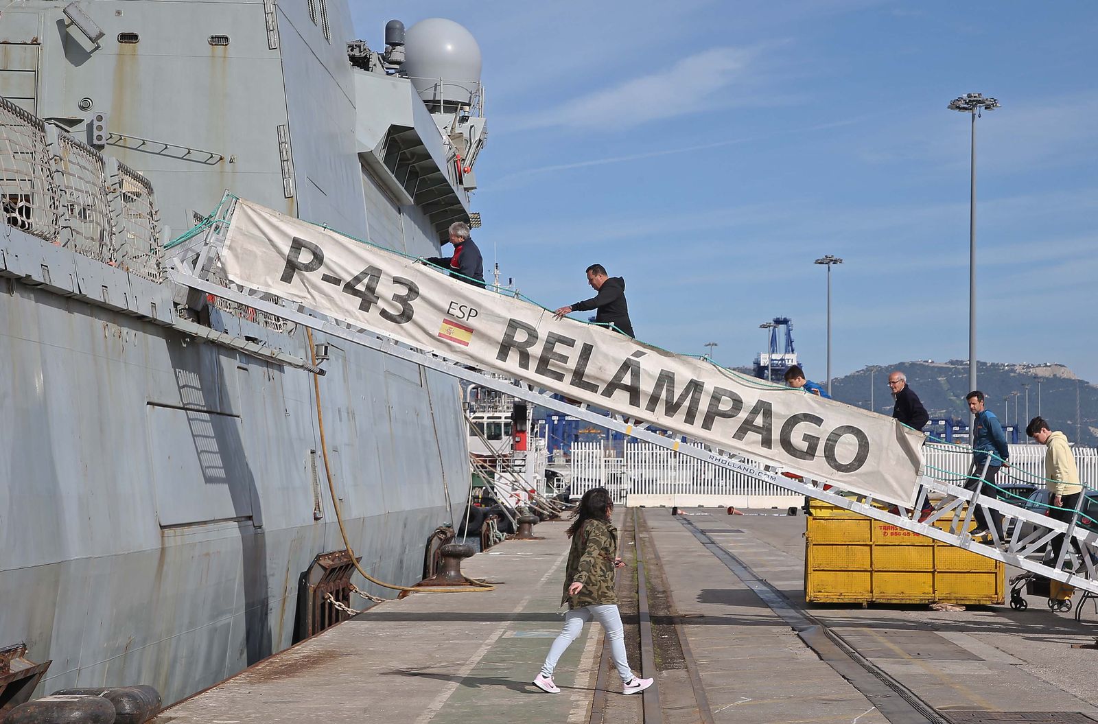 Fotos del Buque de Acción Marítima 'Relámpago' de la Armada Española en Algeciras