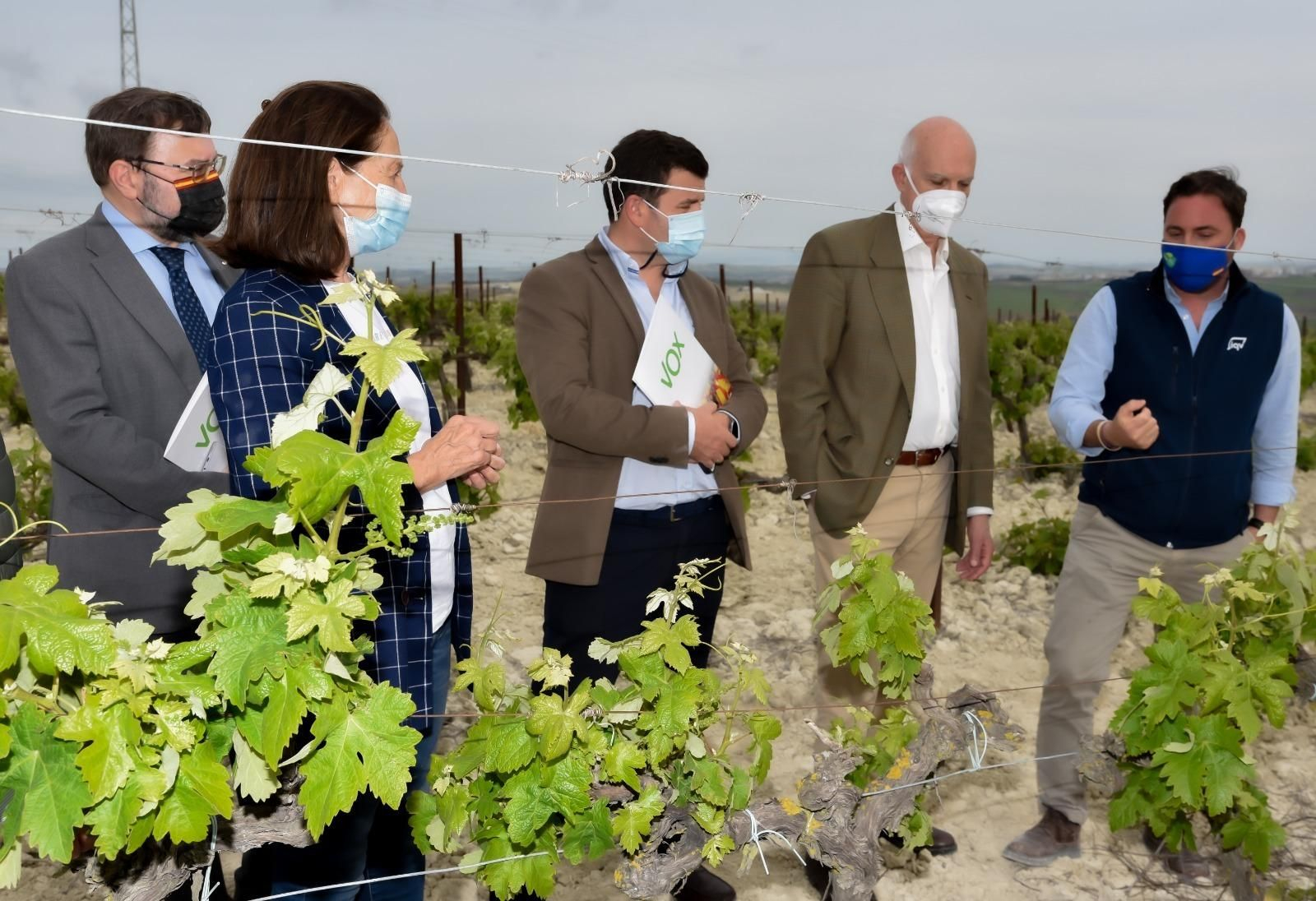 Visita de la eurodiputada de Vox, Mazaly Aguilar, a Jerez.