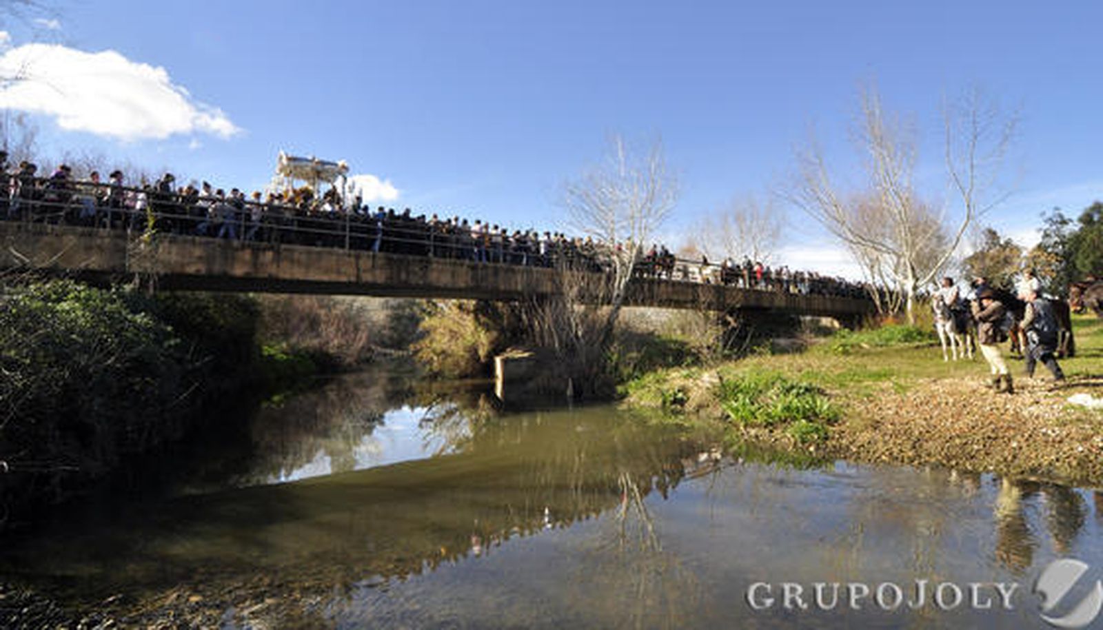 Peregrinación extraordinaria de la Hermandad del Rocío de Triana a Almonte. / Manuel Gómez