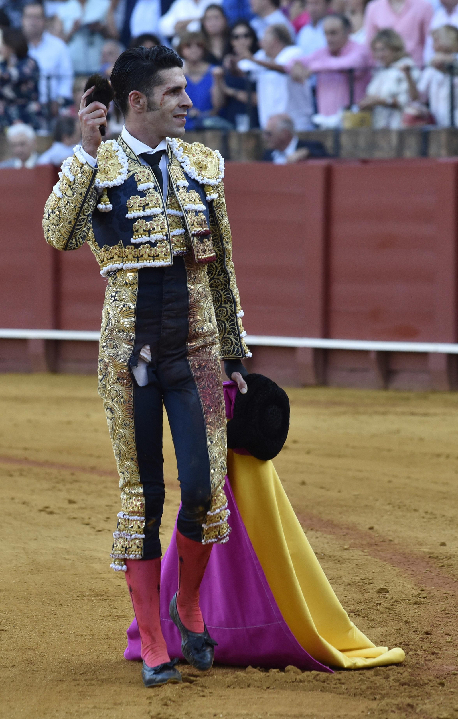 La segunda corrida de la Feria de San Miguel, en imágenes