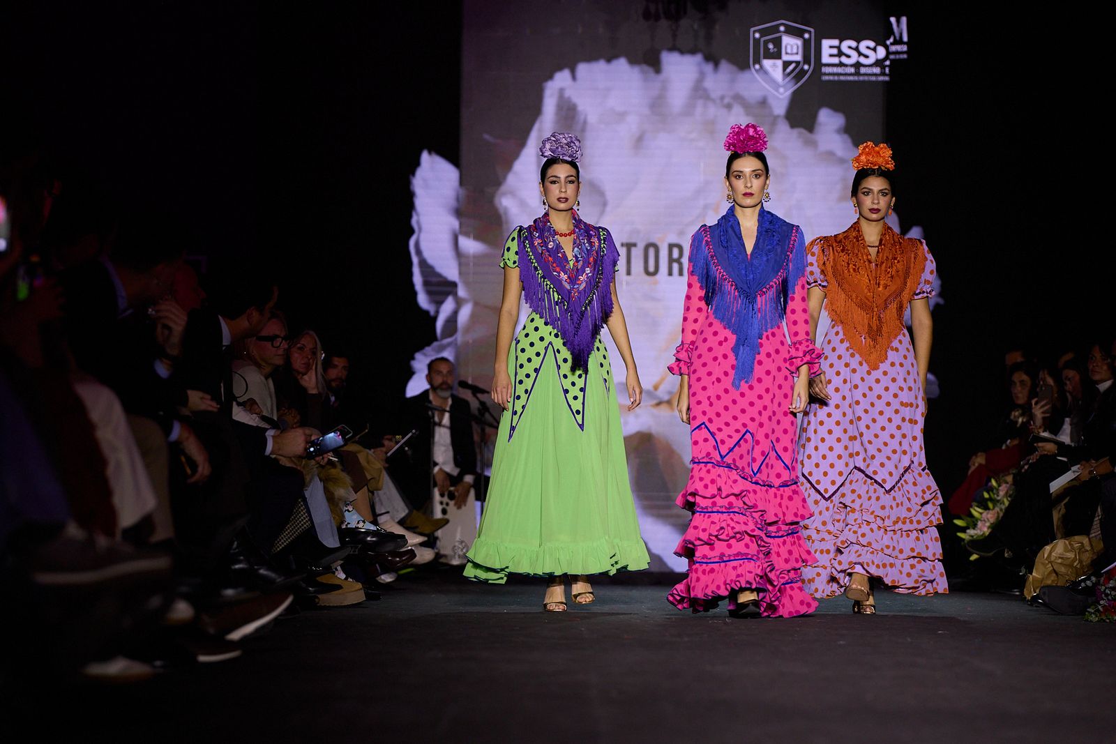 El desfile de Cátedra Internacional de Moda Flamenca Flamentex en We Love Flamenco 2026, todas las fotos