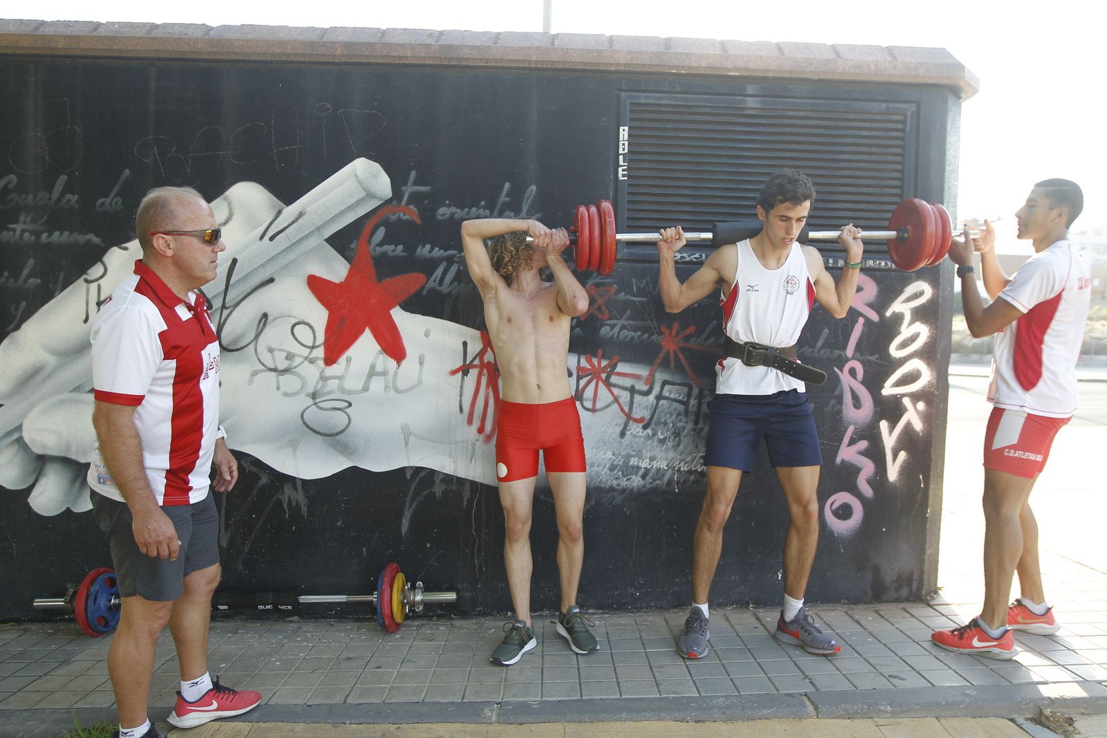 Entrenamiento del CD Atletas de Almería en el parque de Los Molinos
