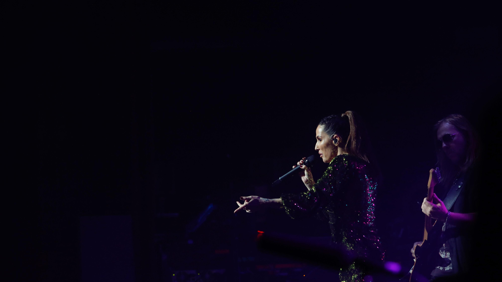 Fotos del concierto de Malú en La Línea